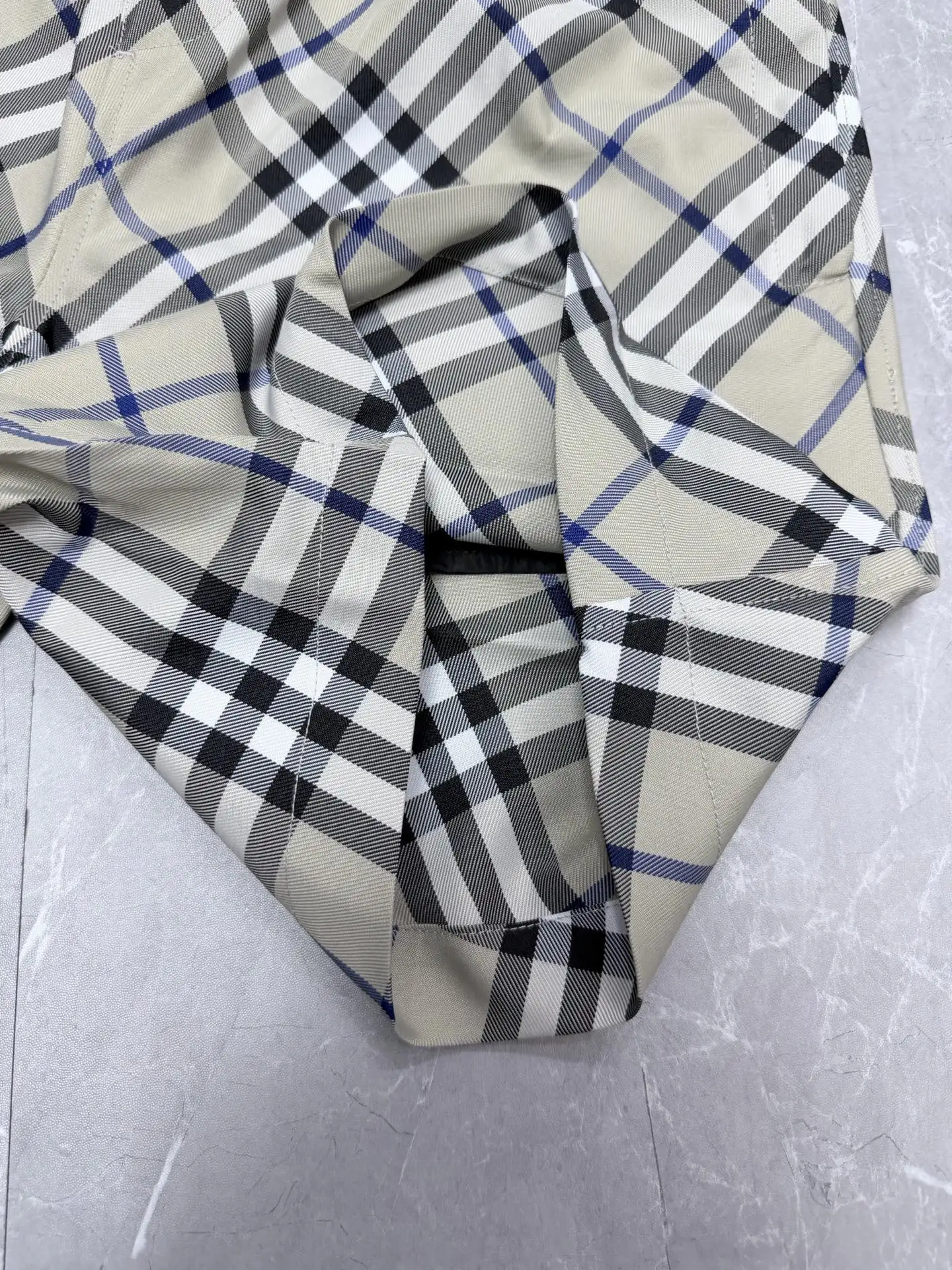 Check Twill Drawstring Shorts D25019138 — view 6