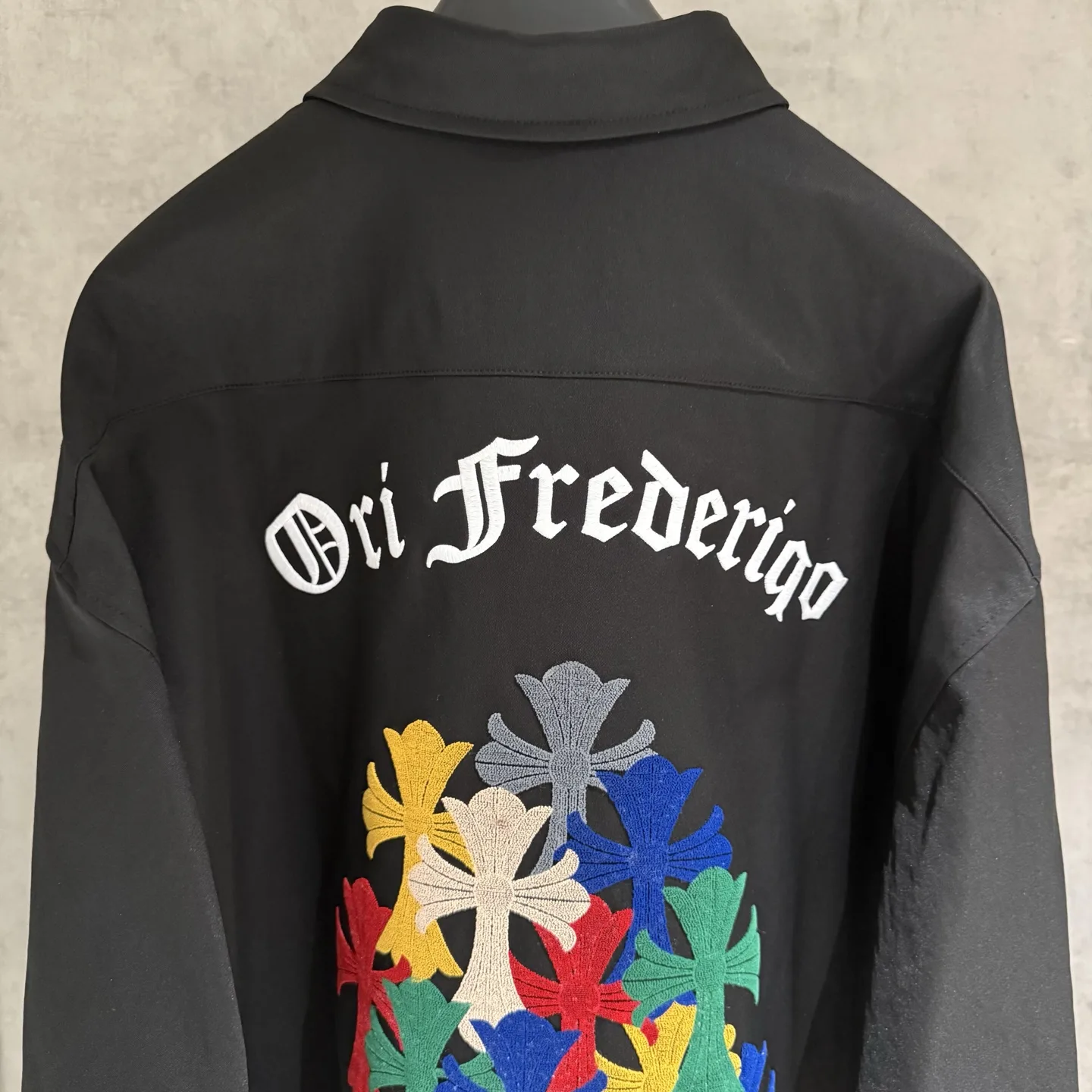 Embroidered Cross Oversized Cotton Shirt D25524974 — view 4