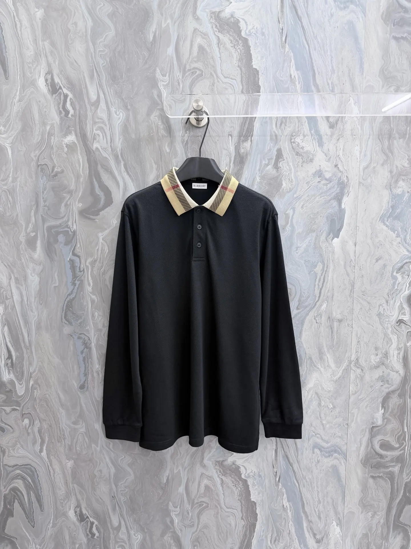 Check-Collar Long-Sleeve Polo Shirt D25519205