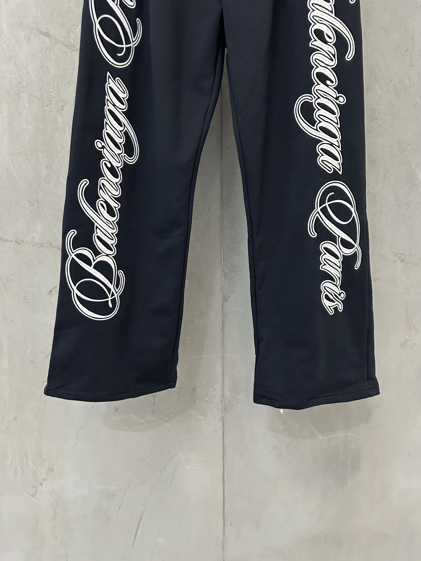 Logo-Embroidered Cotton-Jersey Sweatpants D26011750 — view 4