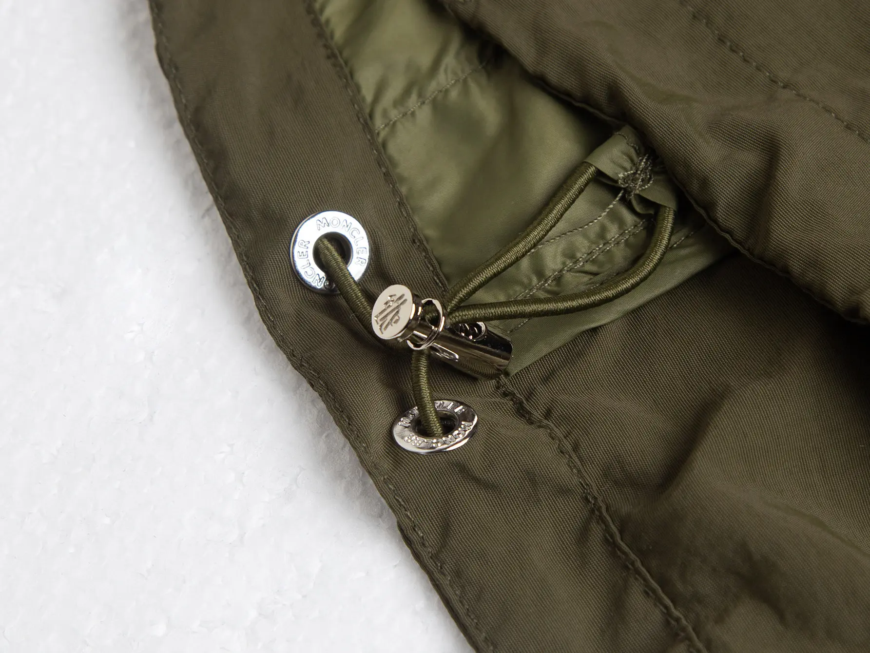 Moncler Color-Block Hooded Windbreaker Jacket D26016317 — view 14