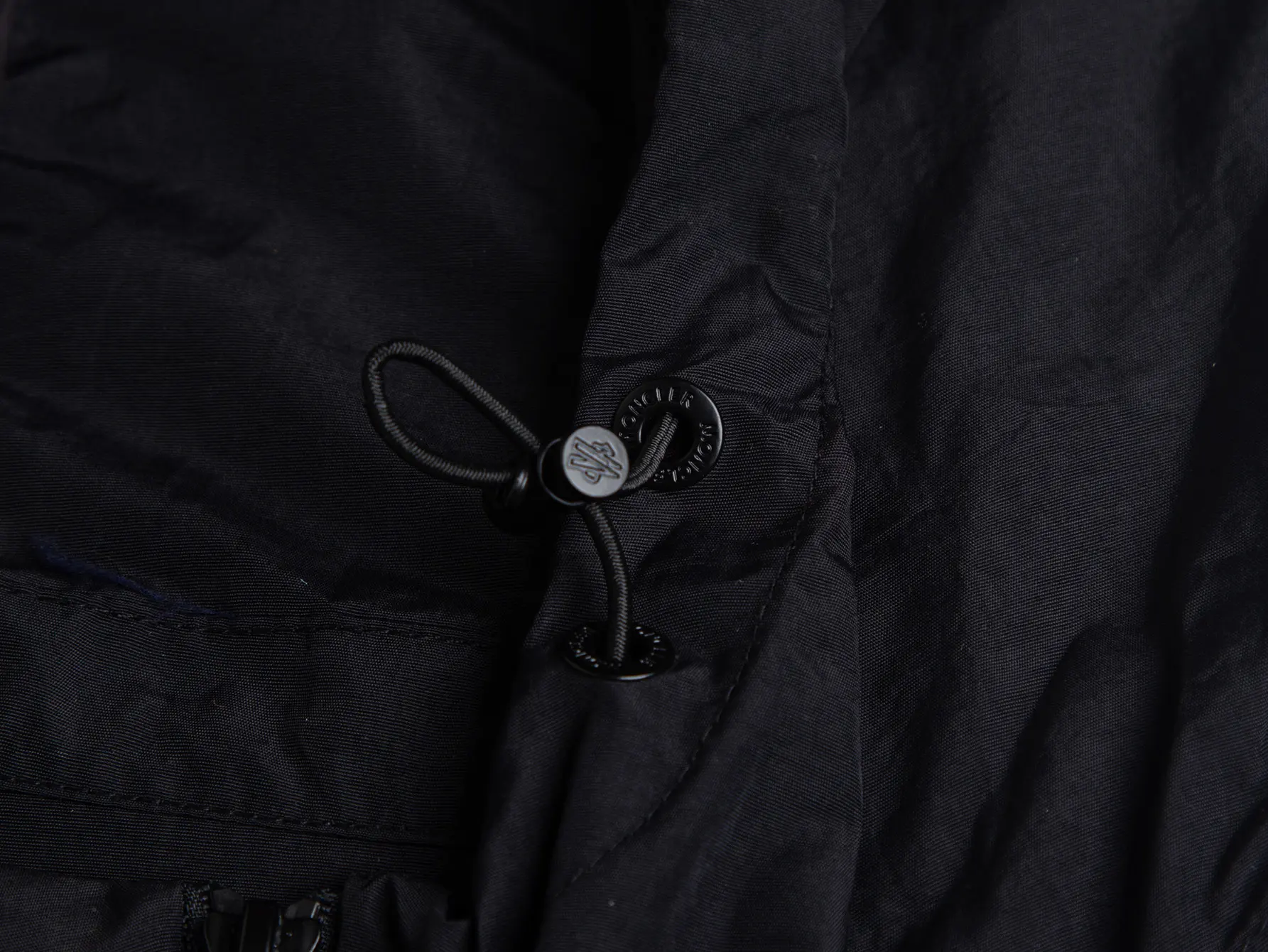 Logo-Embroidered Hooded Windbreaker Jacket D26016316 — view 7