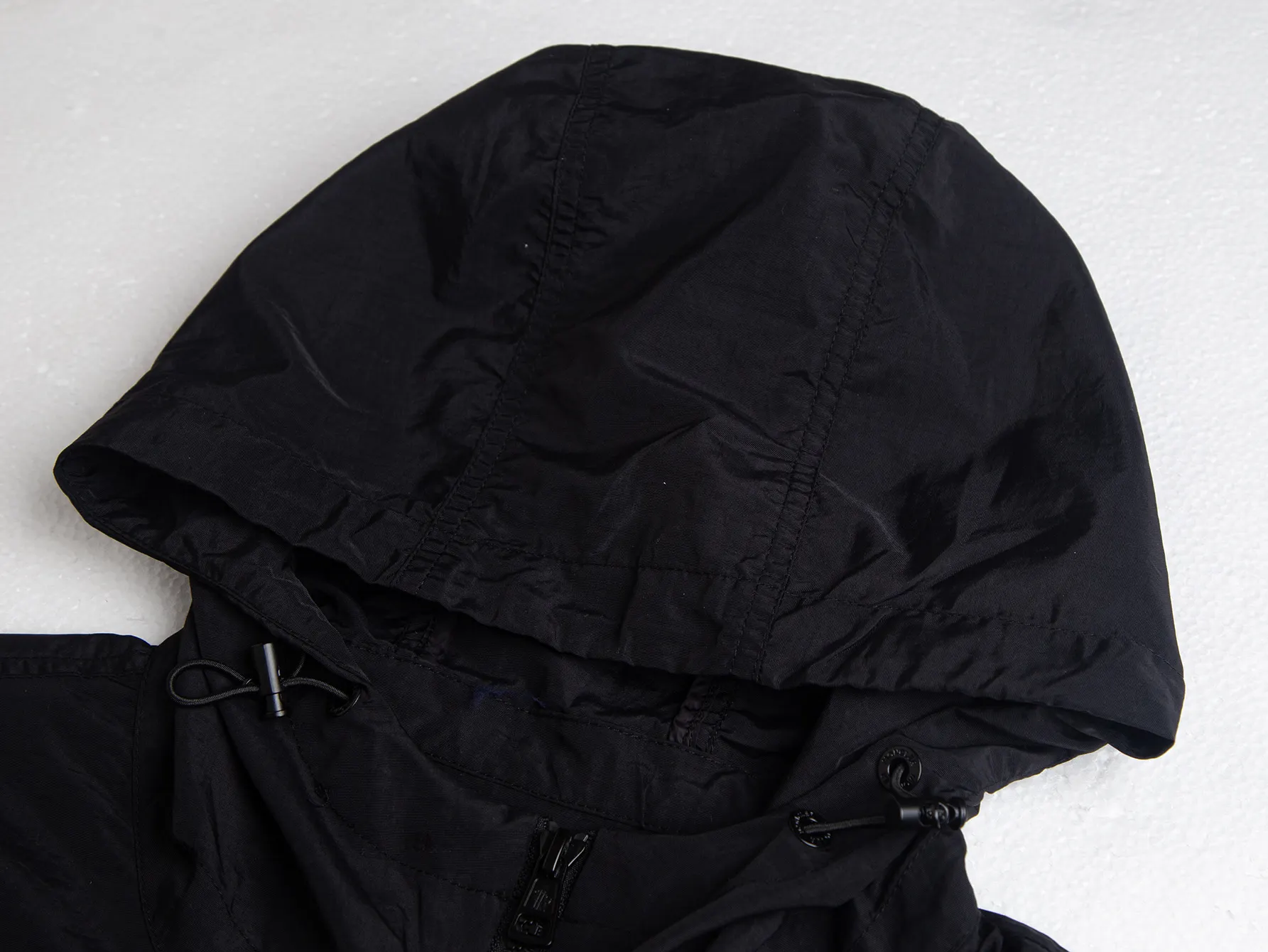 Logo-Embroidered Hooded Windbreaker Jacket D26016316 — view 8