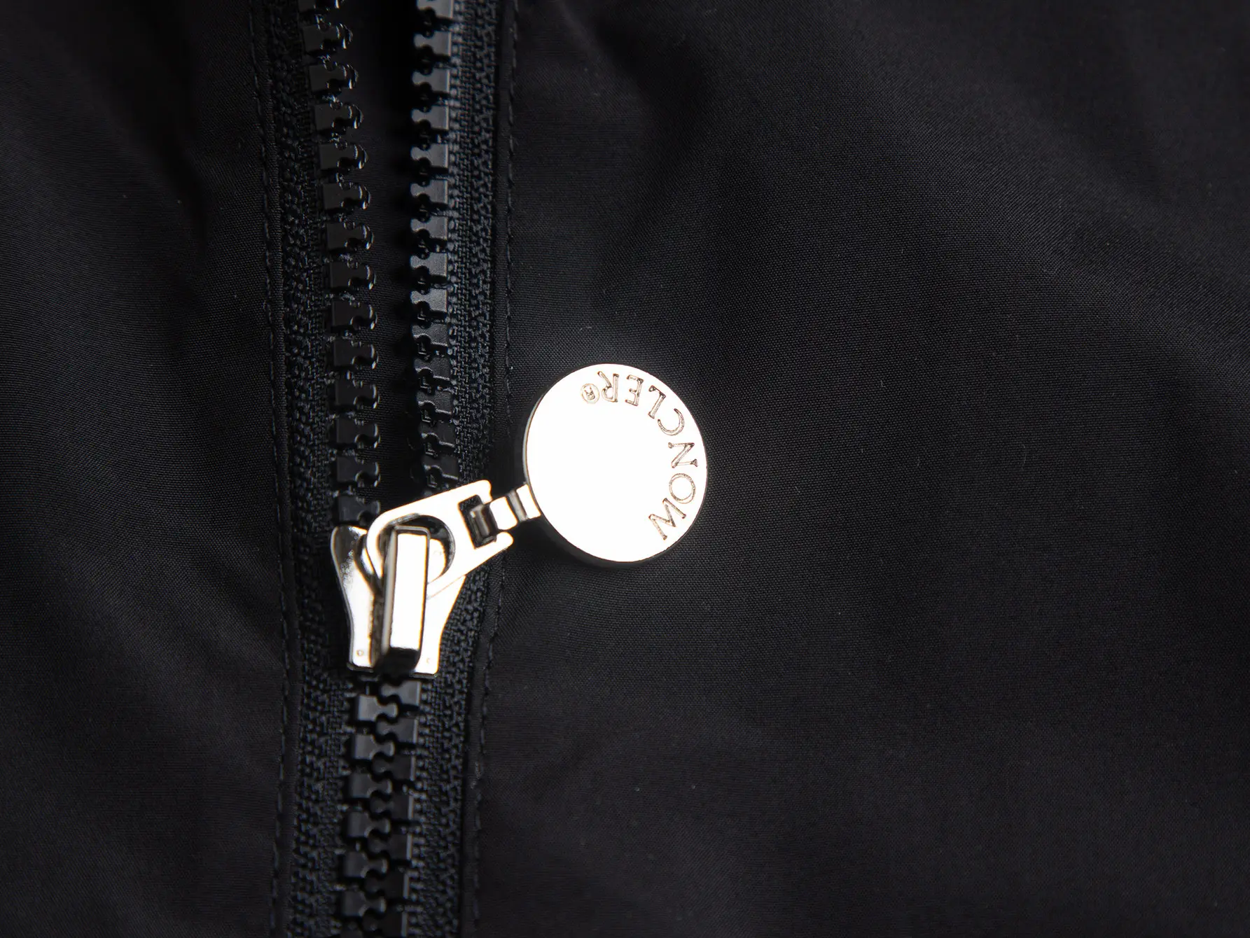 Striped Webbing Hooded Windbreaker Jacket D26016318 — view 4