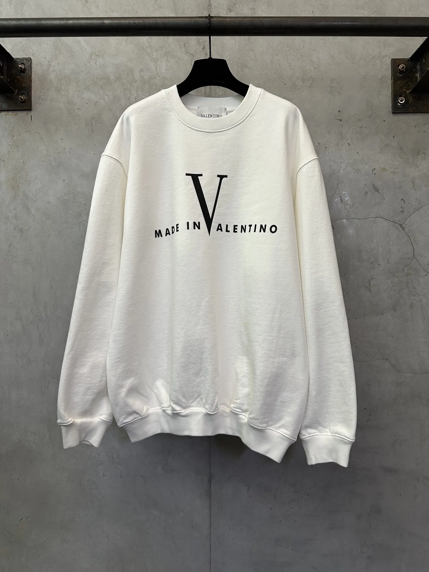 Logo Print Heavyweight Cotton Sweatshirt D26023533