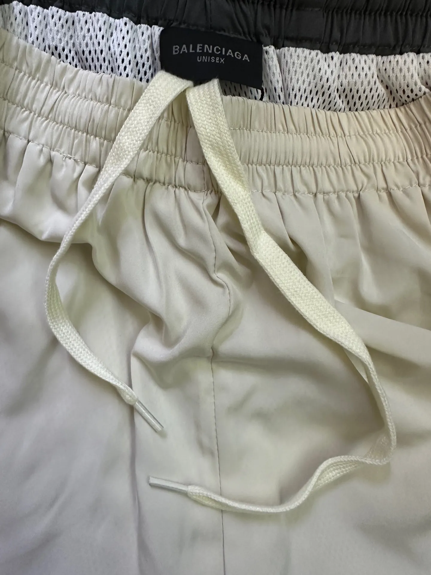 Color-Block Distressed Shell Track Pants D27012816 — view 7