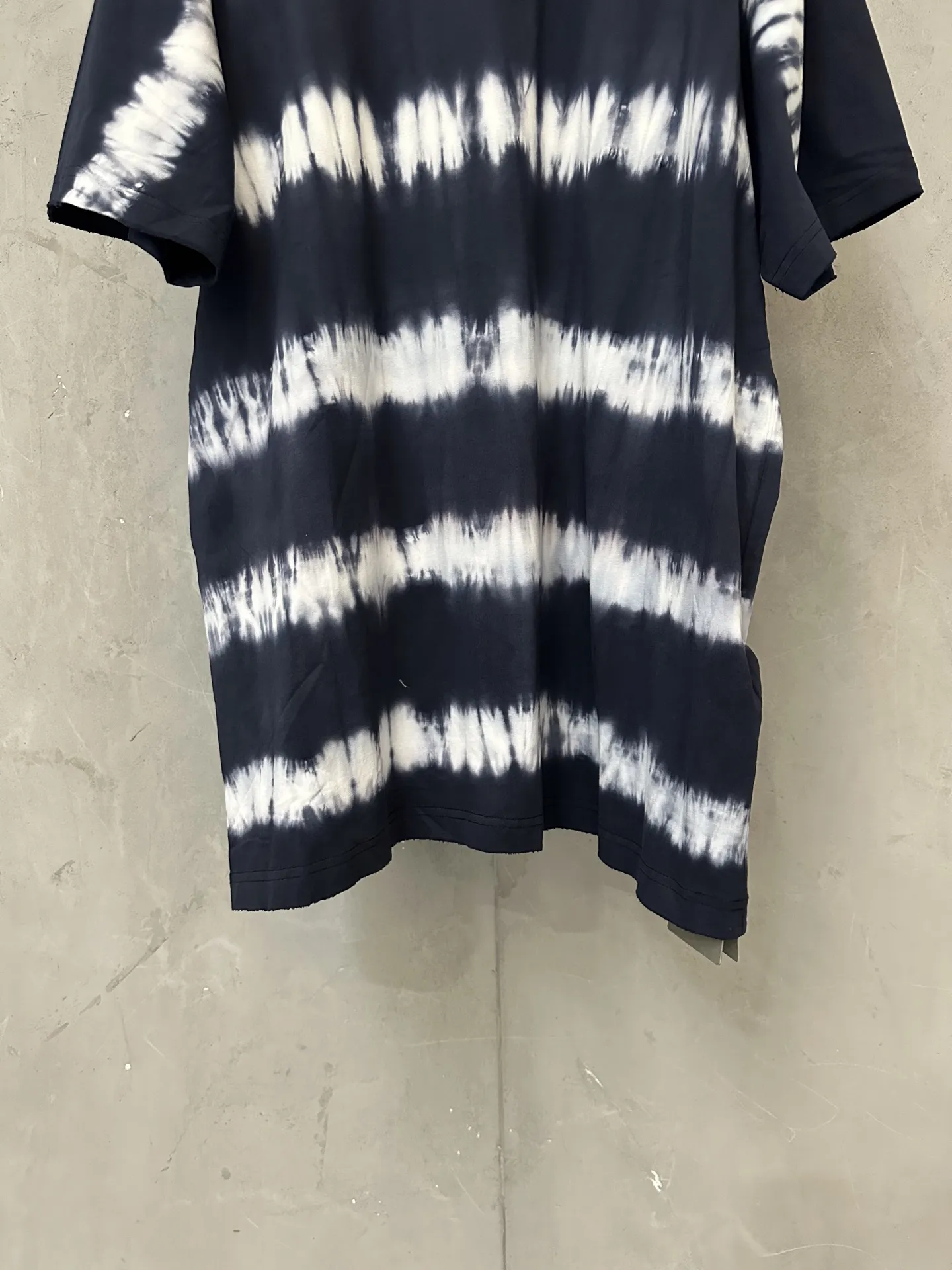 Tie-Dye Oversized Logo T-Shirt D27020231 — view 4