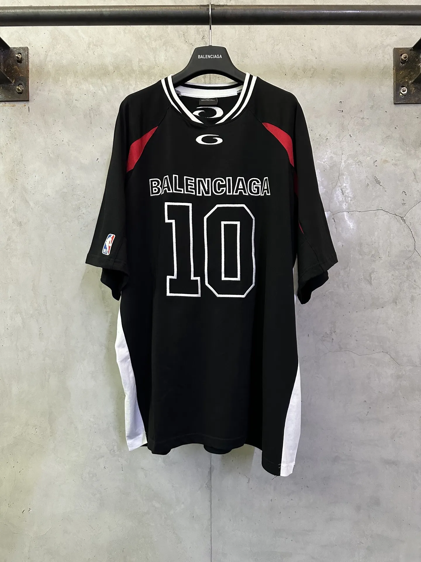 NBA Logo Embroidered Mesh Jersey T-Shirt D27012759