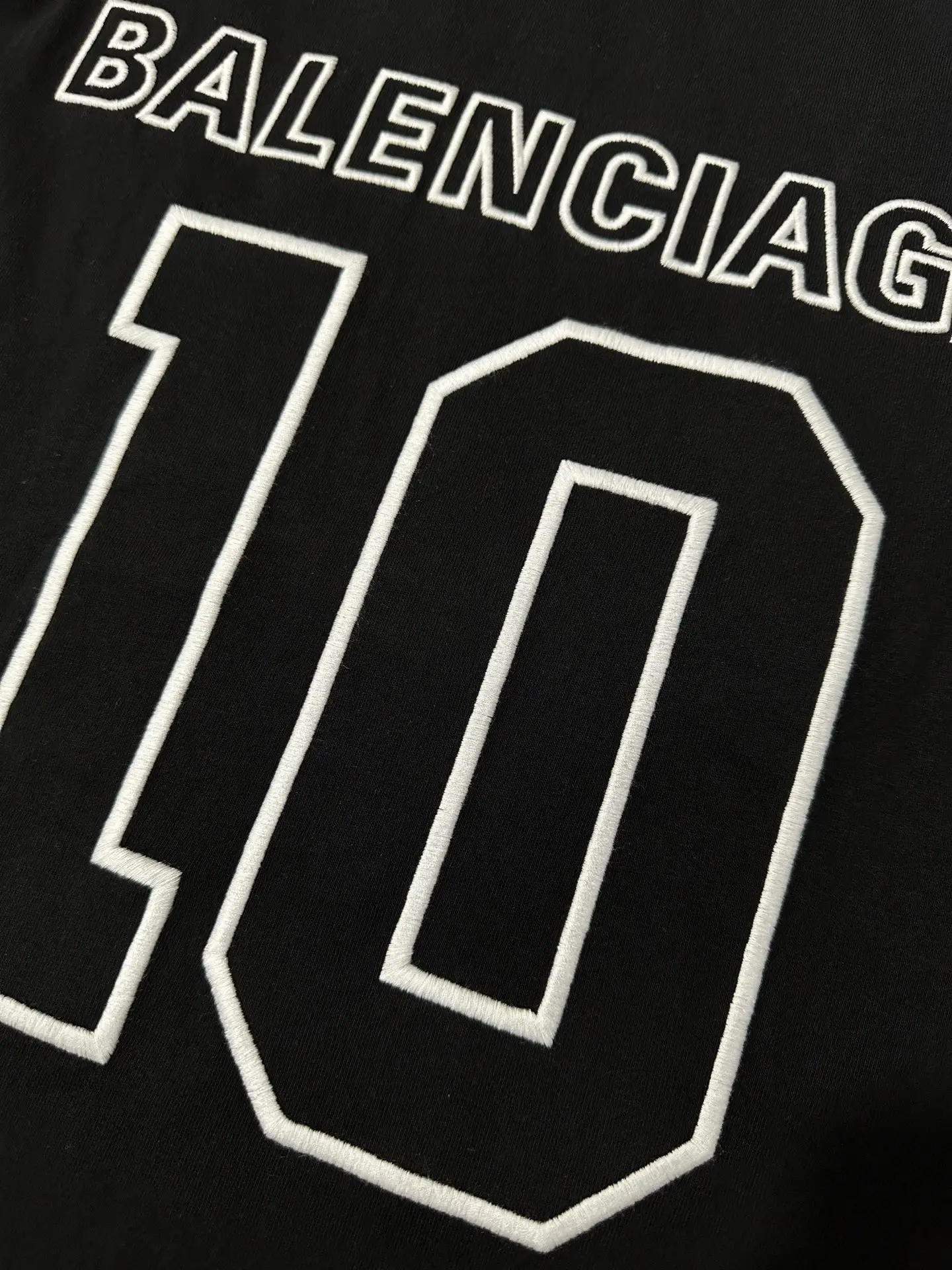 NBA Logo Embroidered Long-Sleeve Jersey T-Shirt D27025055 — view 8