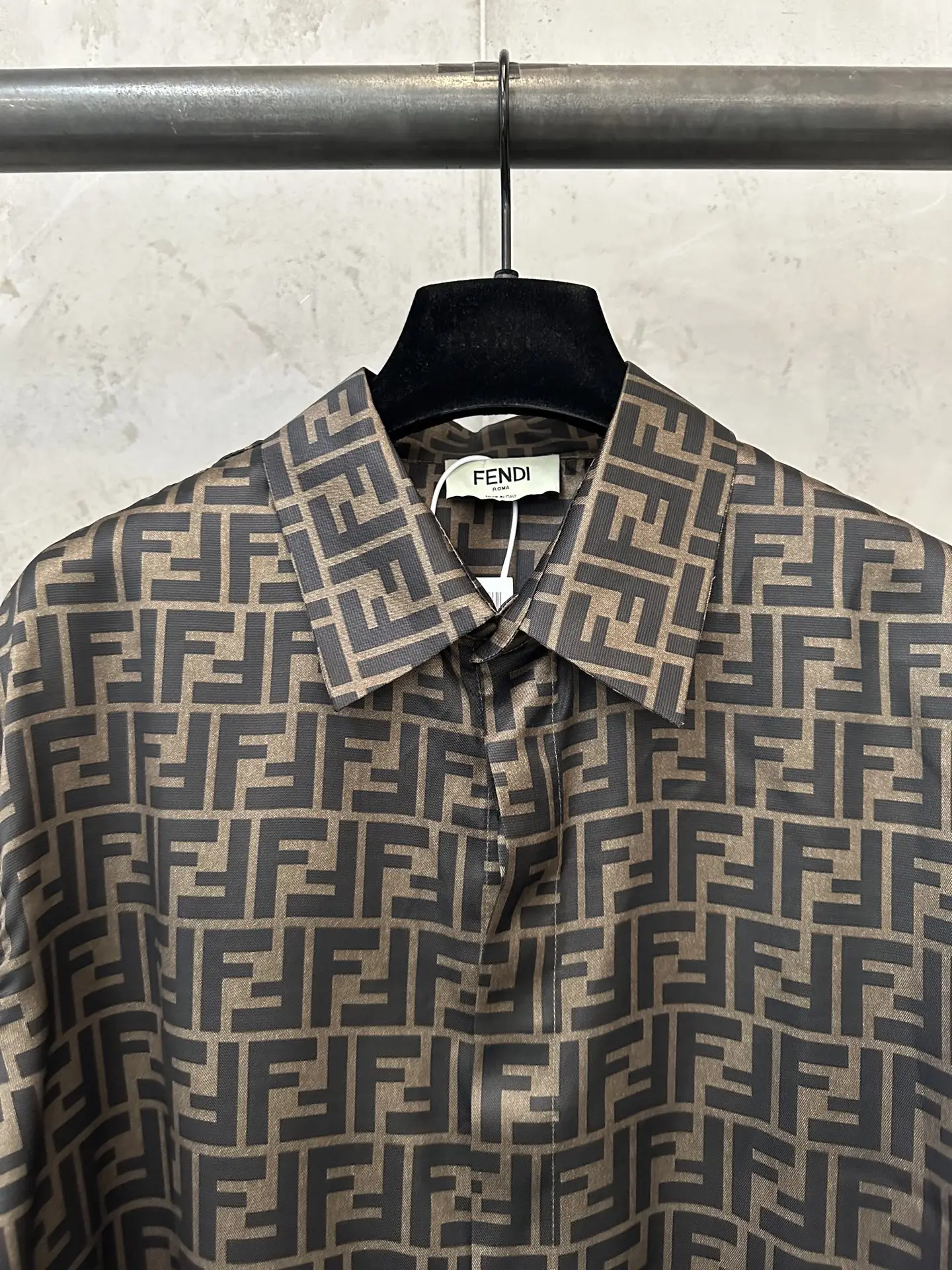 FF Monogram Silk-Blend Twill Shirt D27021778 — view 5