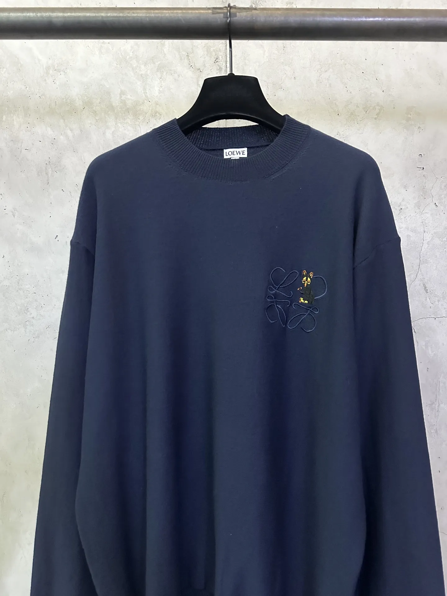 Anagram Animal Embroidery Knit Sweater D27015722 — view 3