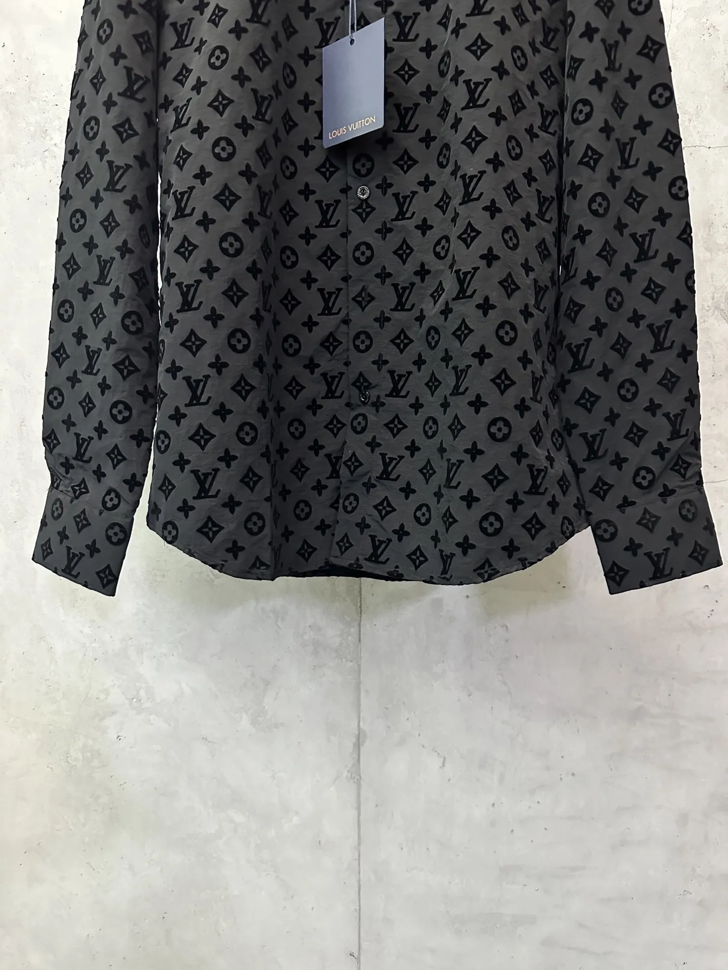Monogram Flocked Long-Sleeve Shirt D27024458 — view 4