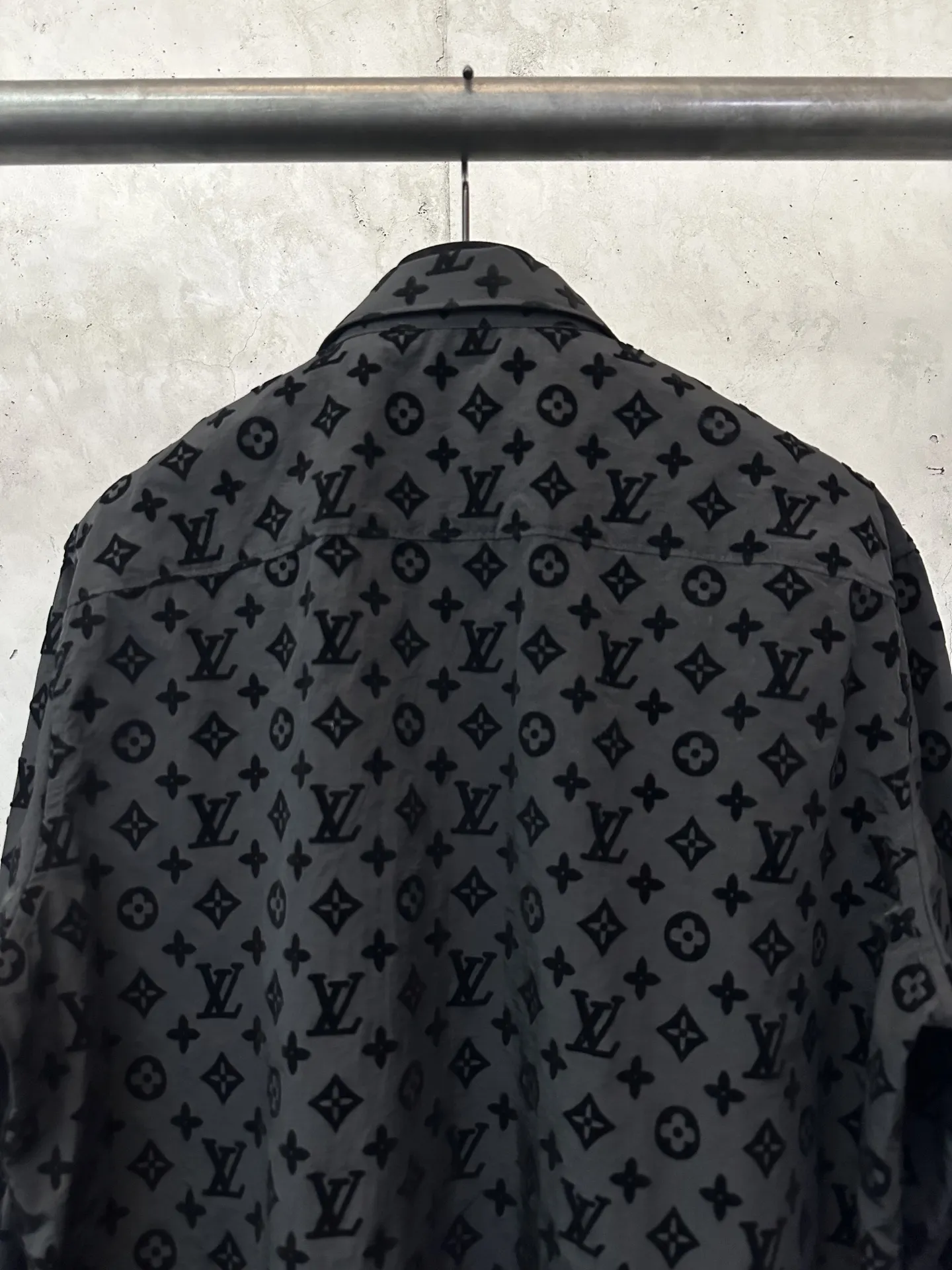 Monogram Flocked Long-Sleeve Shirt D27024458 — view 5