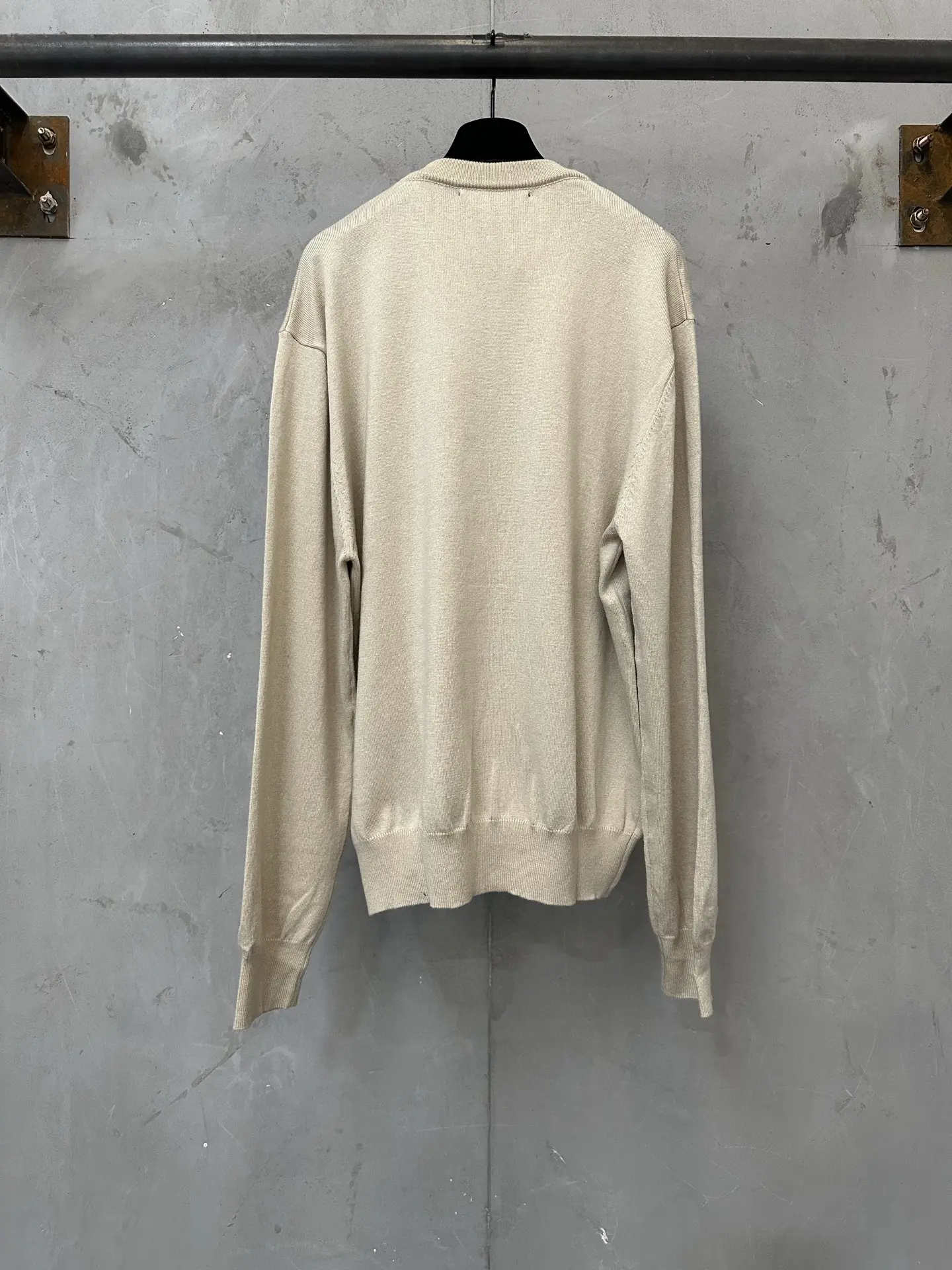 Cashmere-Blend Crew-Neck Knit Sweater D27021839 — view 2