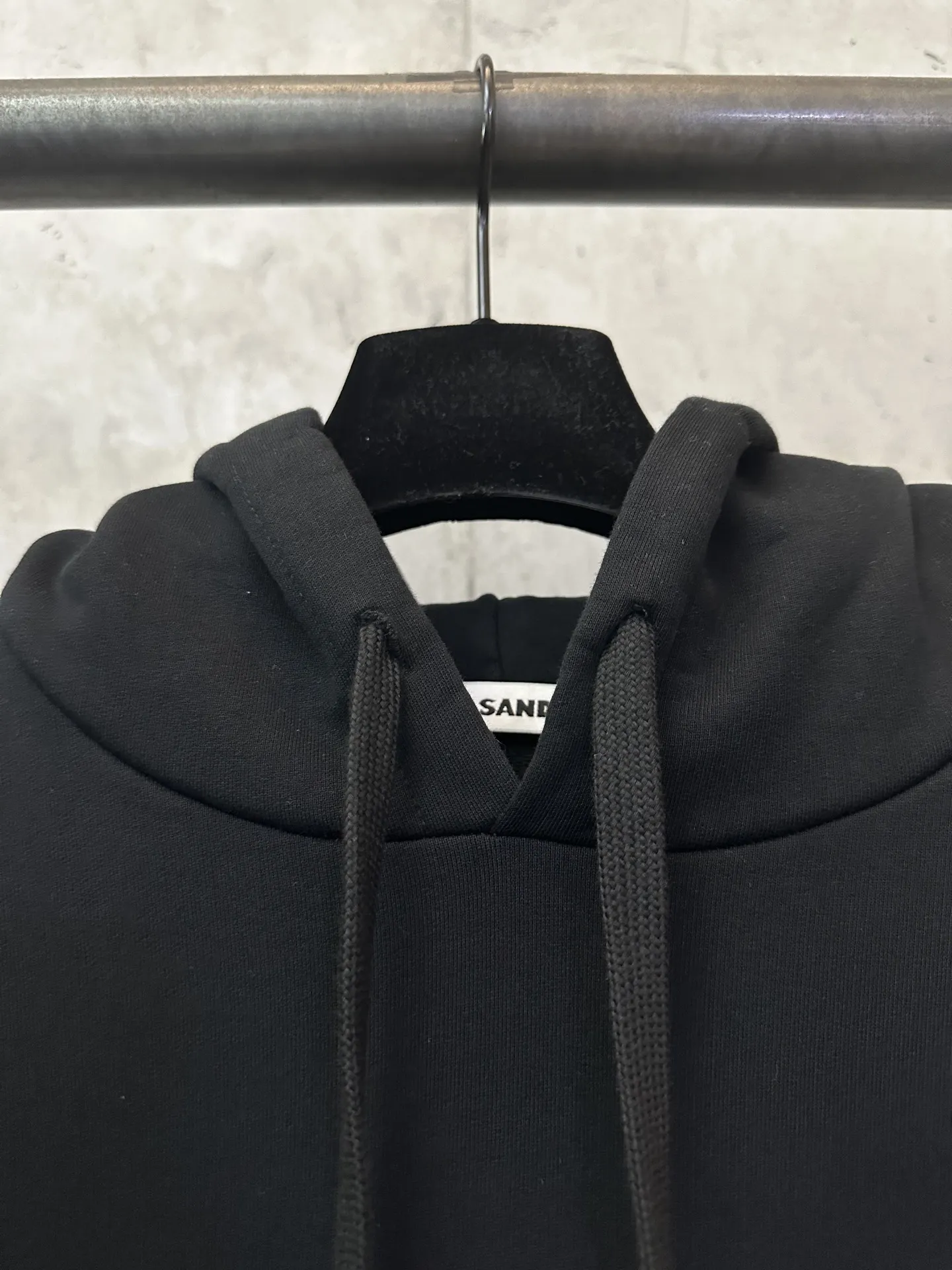 Logo Print Heavyweight Cotton Hoodie D27021832 — view 7