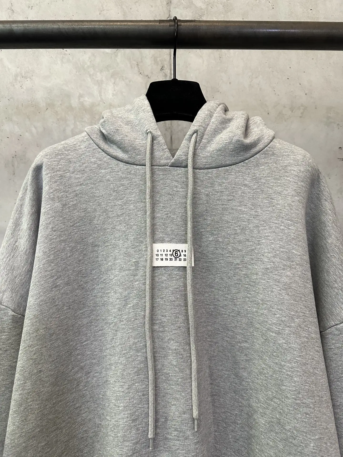MM6 Maison Margiela Logo Label Oversized Hoodie D27021837 — view 3