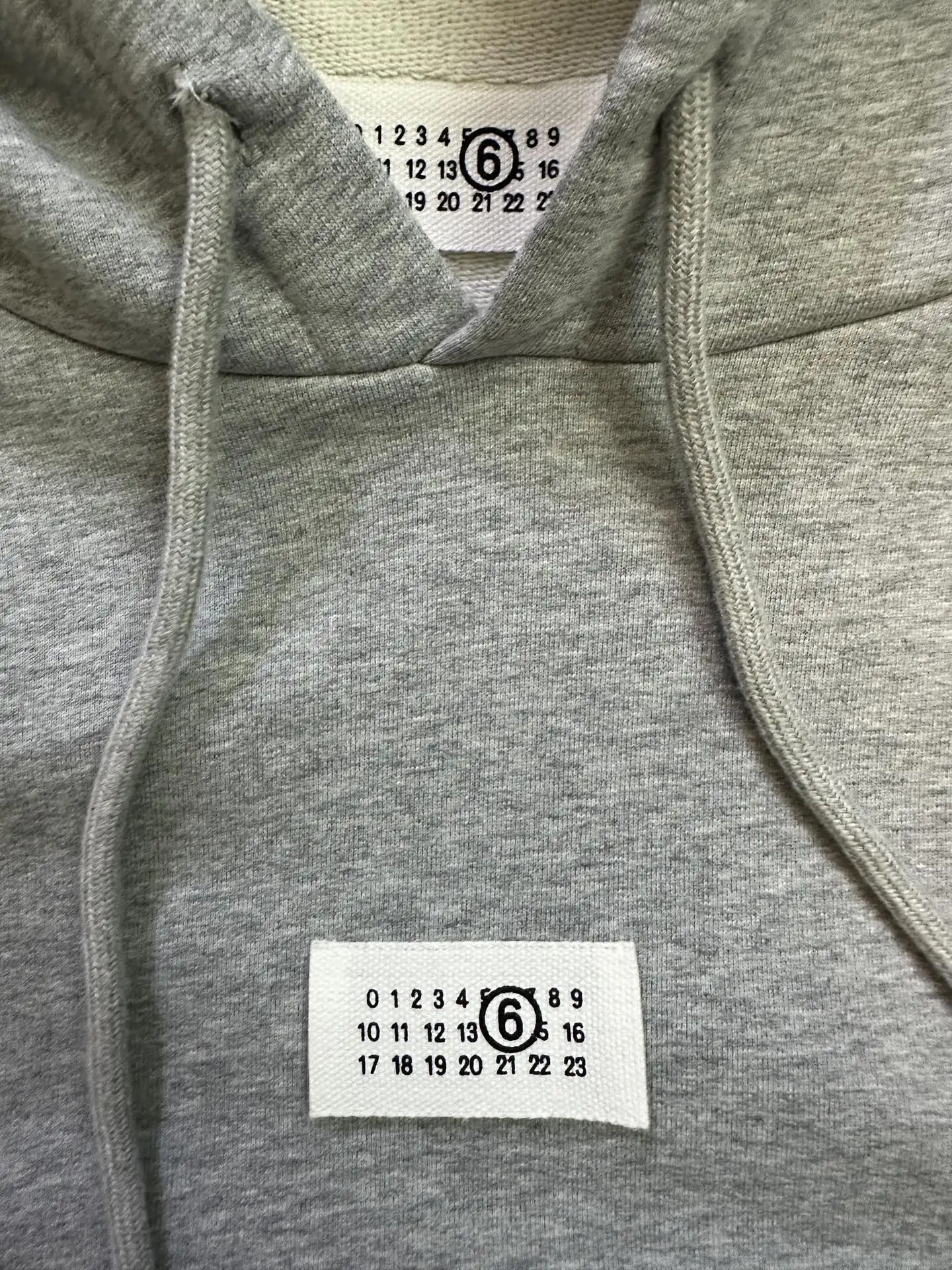 MM6 Maison Margiela Logo Label Oversized Hoodie D27021837 — view 8