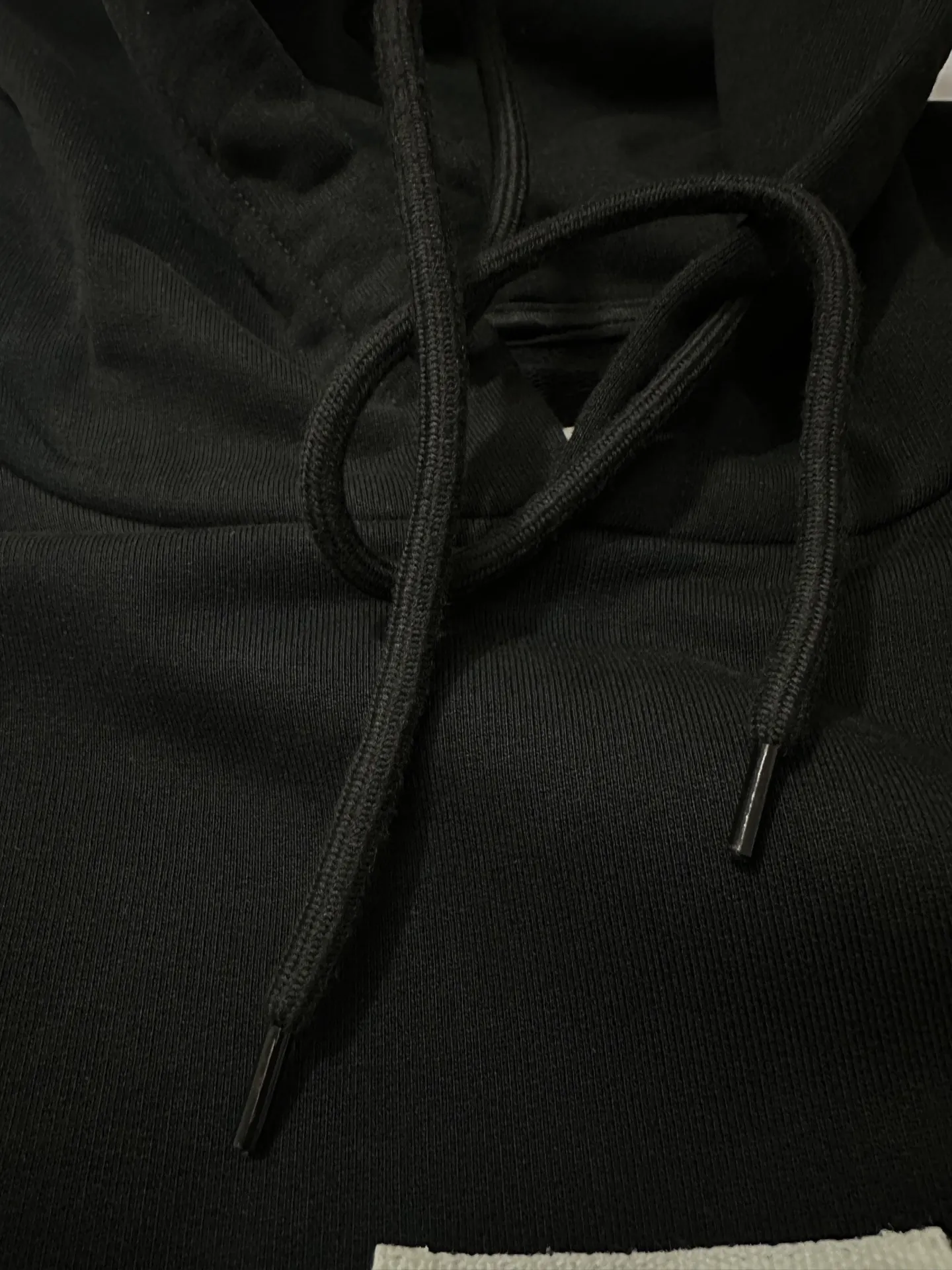 MM6 Logo Patch Distressed Hem Hoodie D27021816 — view 7