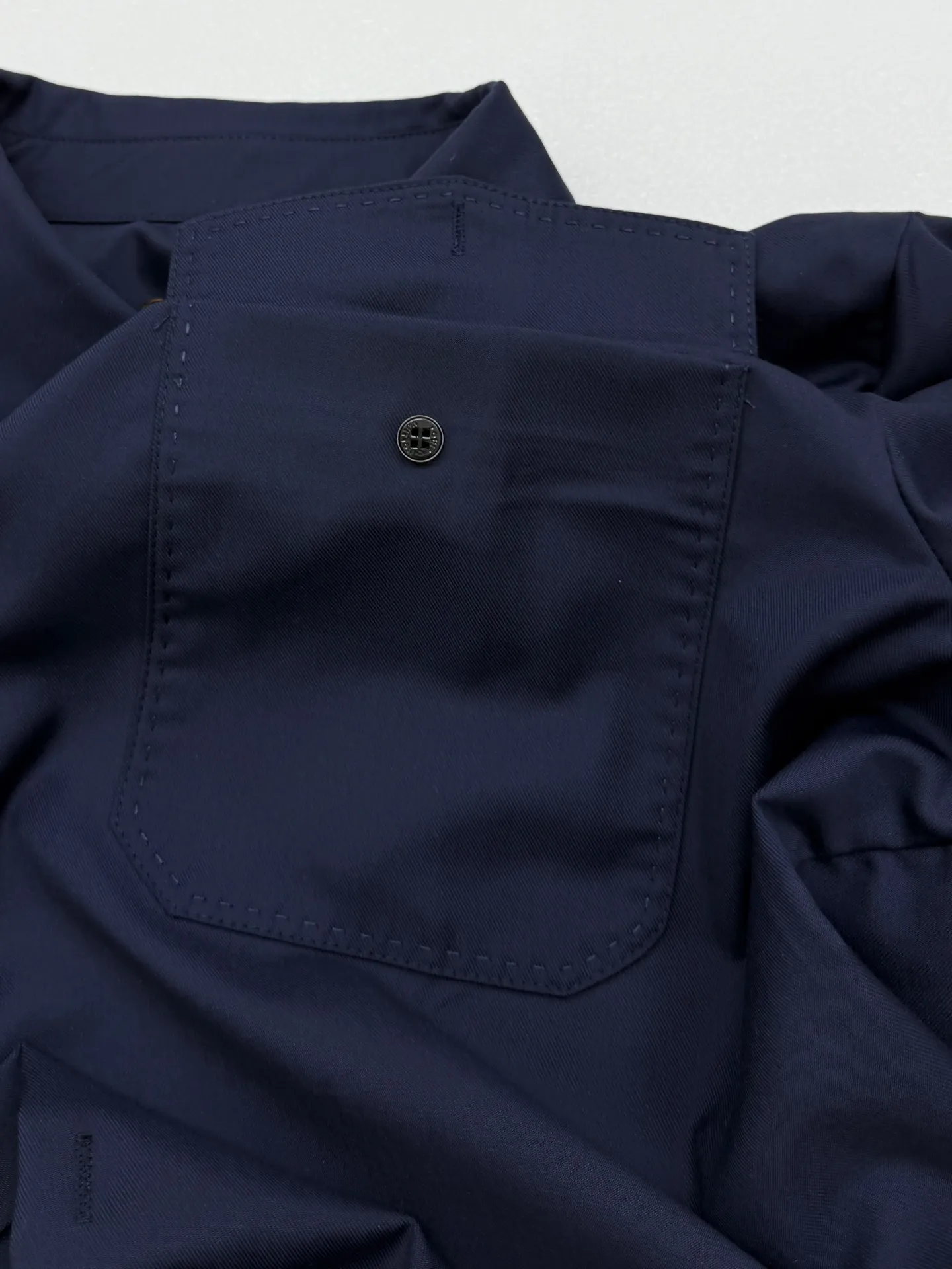 Double Pocket Long-Sleeve Overshirt D27514241 — view 4
