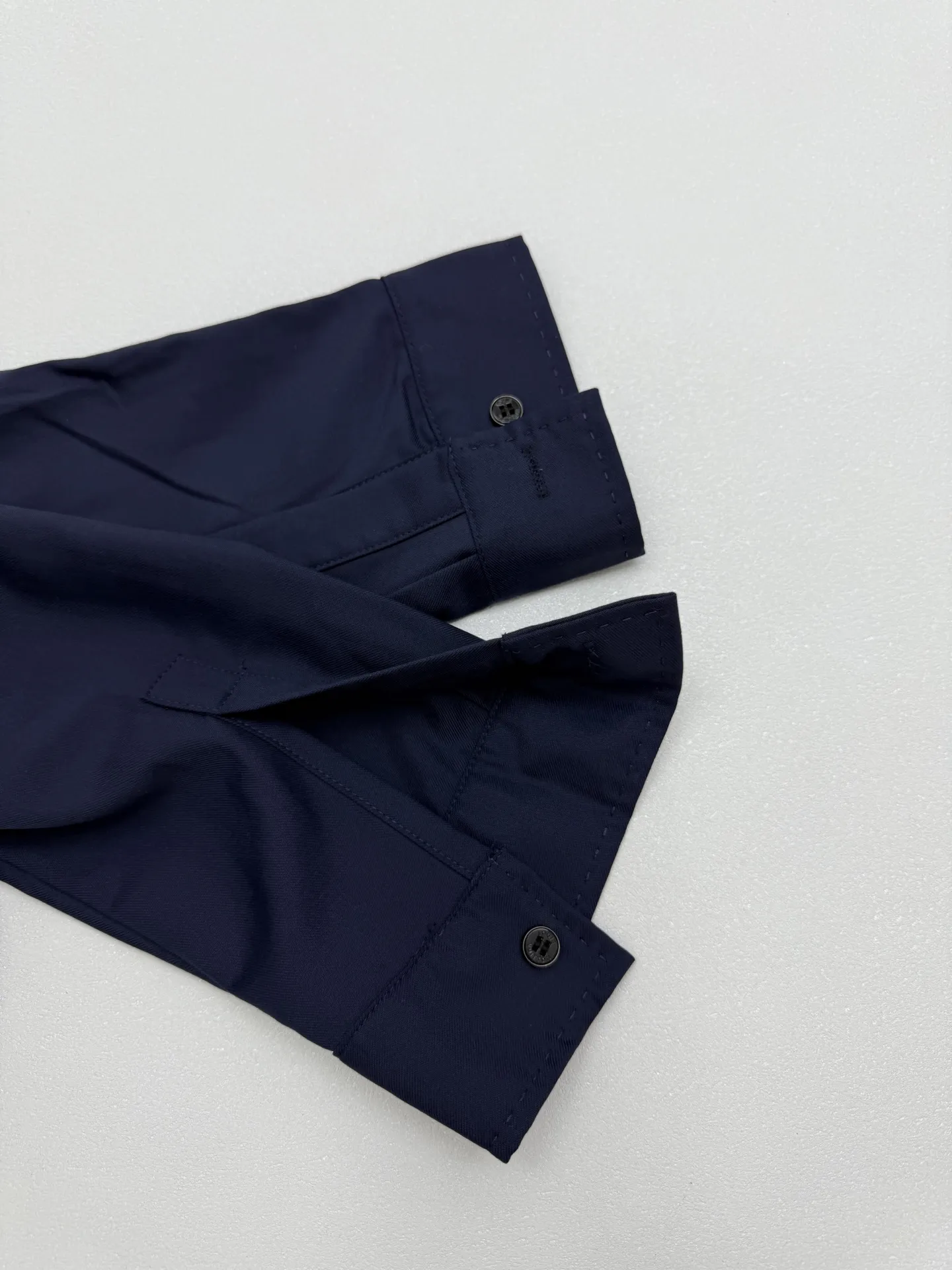 Double Pocket Long-Sleeve Overshirt D27514241 — view 7