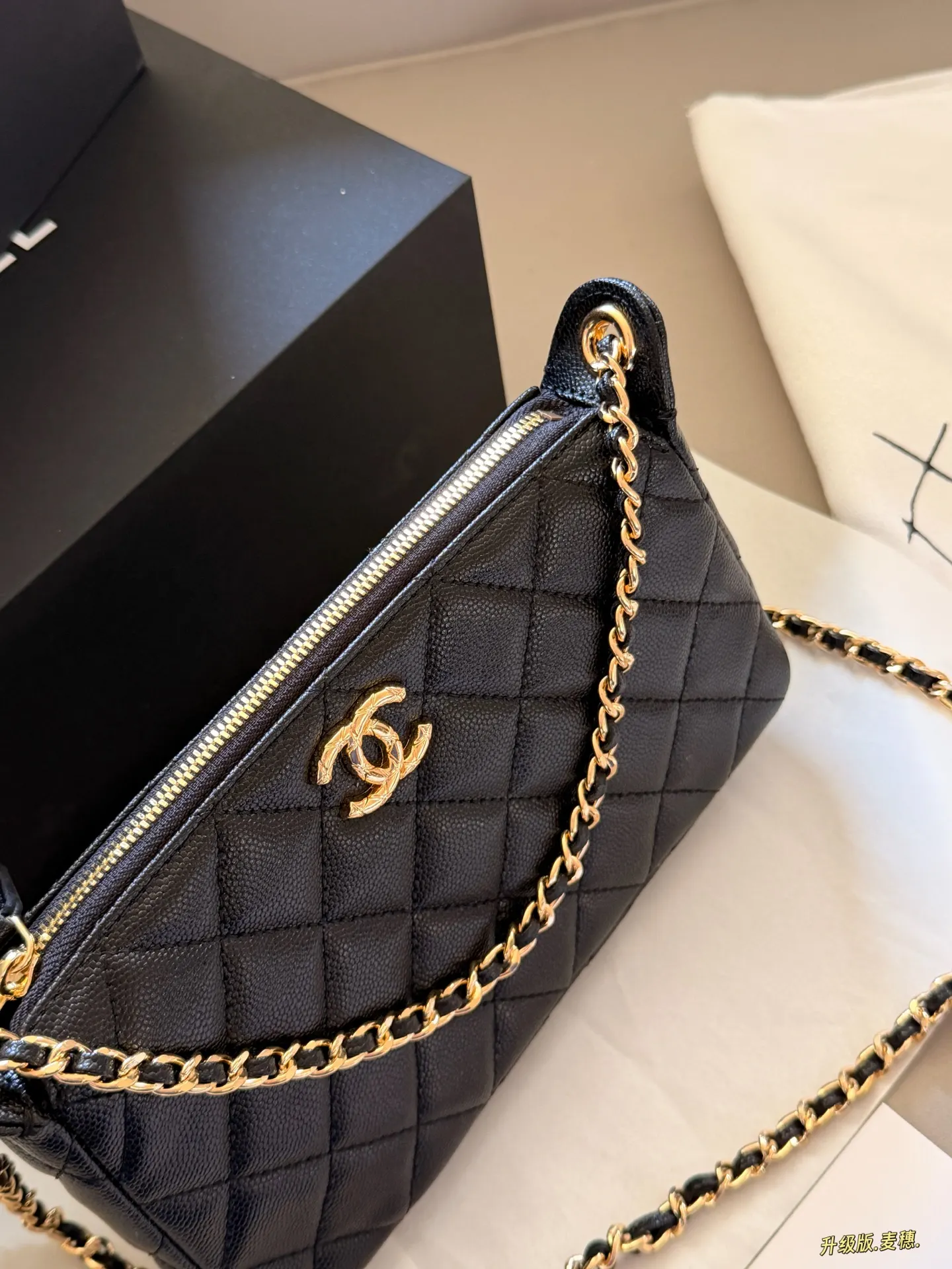 Quilted Leather Chain Shoulder Bag D27518015 — view 3