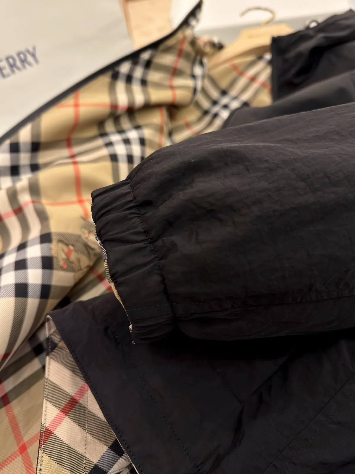 Reversible Check Hooded Jacket D27516405 — view 8