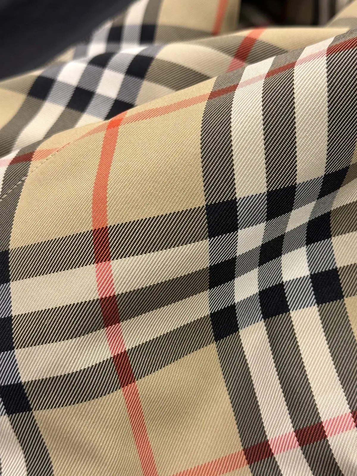 Reversible Check Hooded Jacket D27516405 — view 14