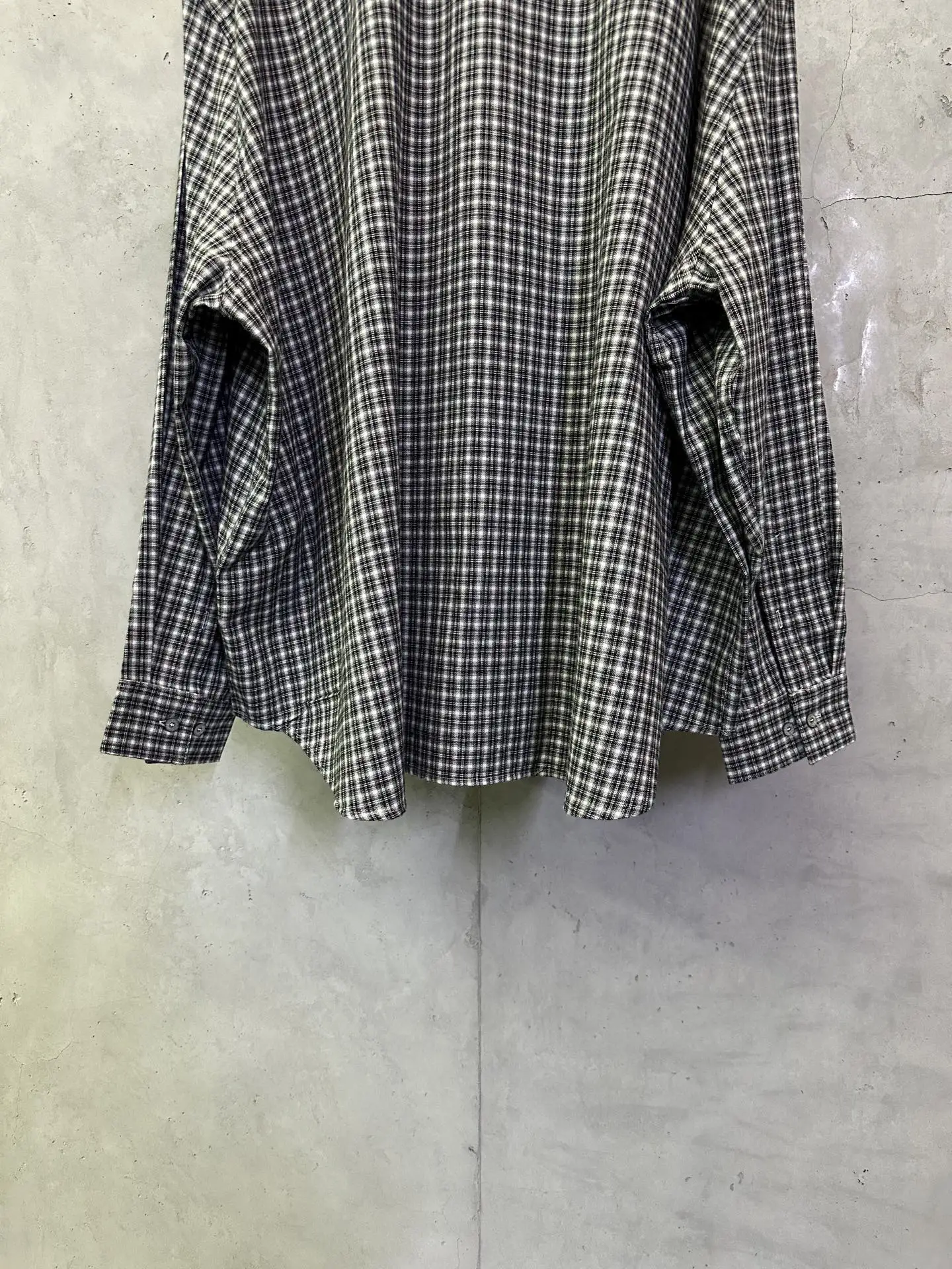 Oversized Checked Flannel Shirt D28012883 — view 6