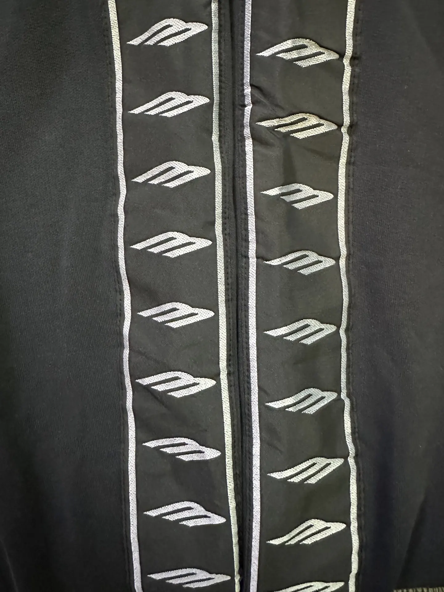 Logo-Tape Wide-Leg Sweatpants D28011903 — view 8