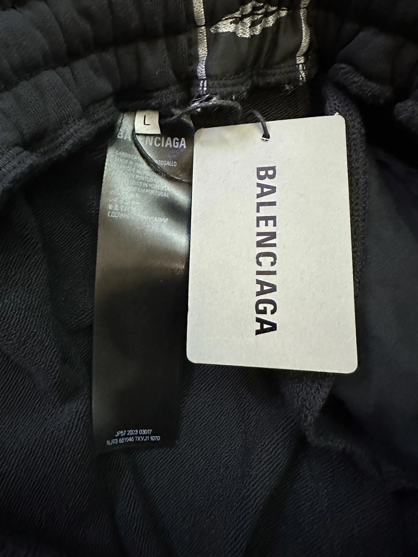Logo-Tape Wide-Leg Sweatpants D28011903 — view 9