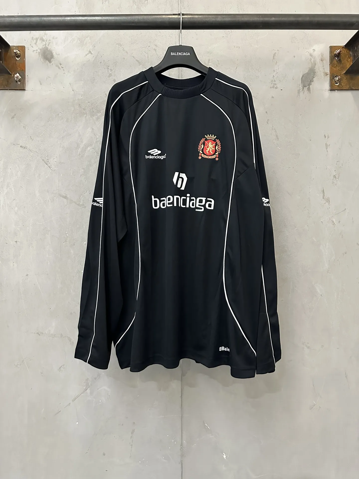 Logo-Embroidered Long-Sleeve Soccer Jersey D28020142