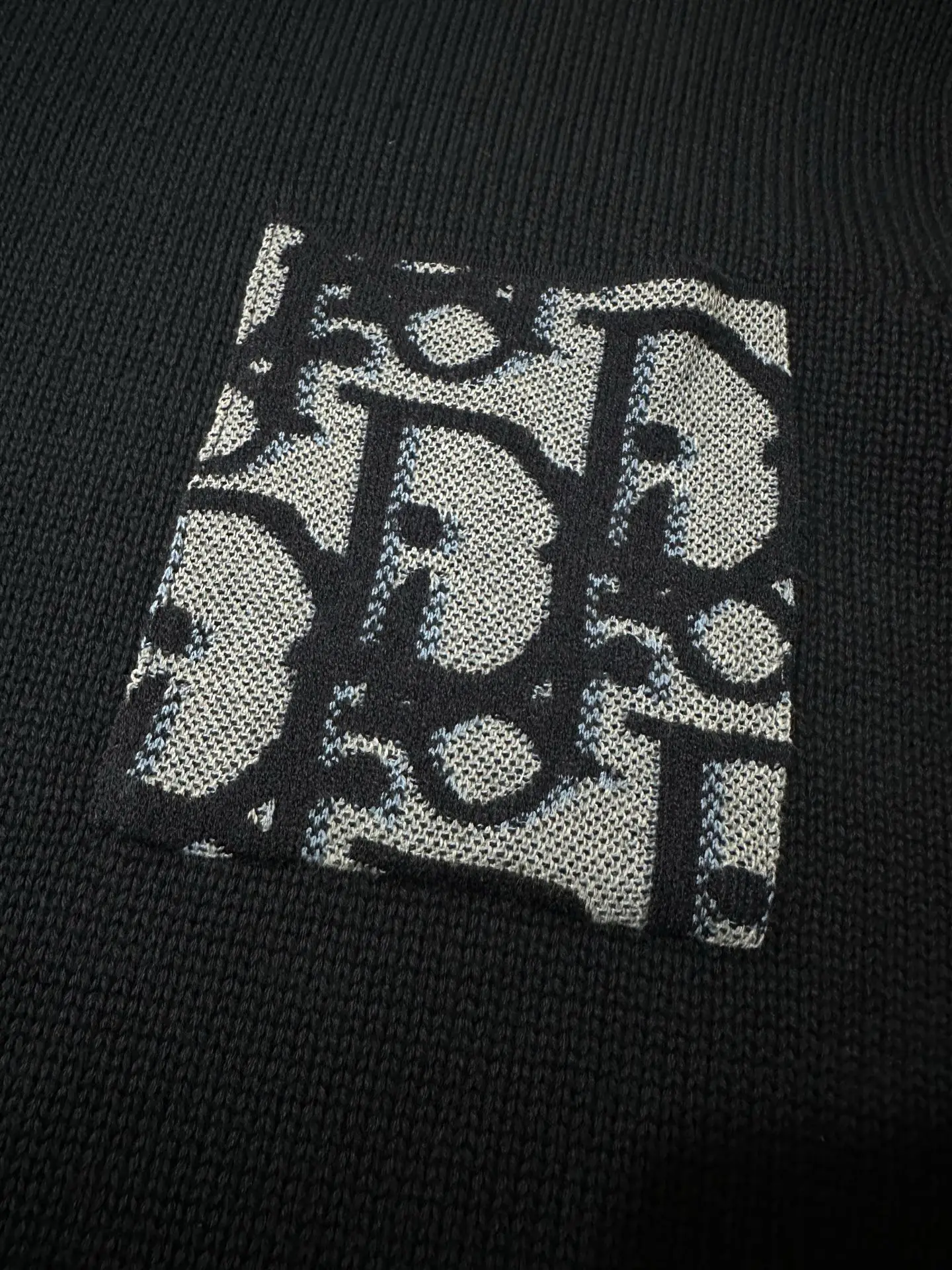 Oblique Jacquard Pocket Cotton Sweater D28024383 — view 7