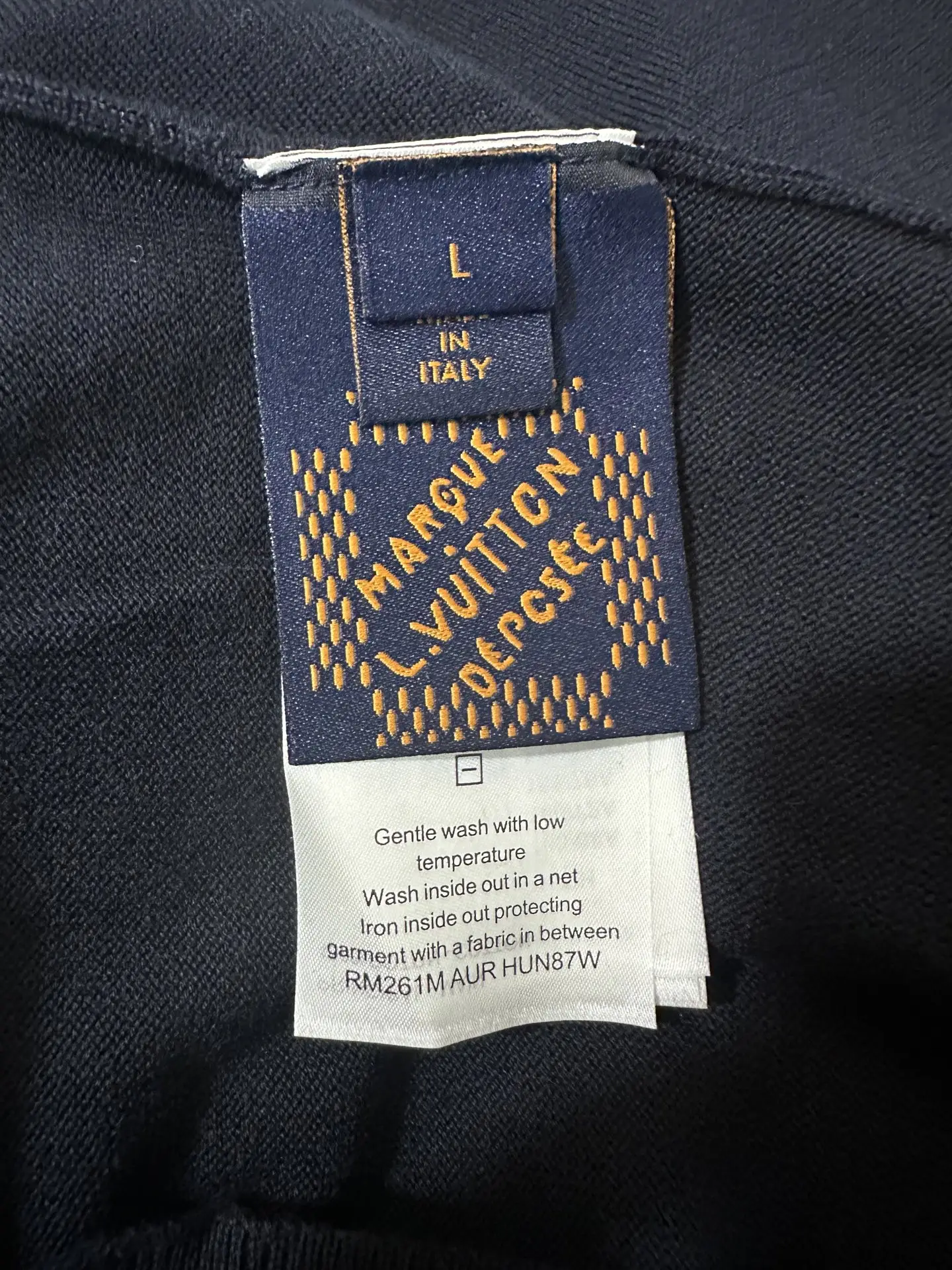Contrast Collar Embroidered Polo Shirt D28011891 — view 9
