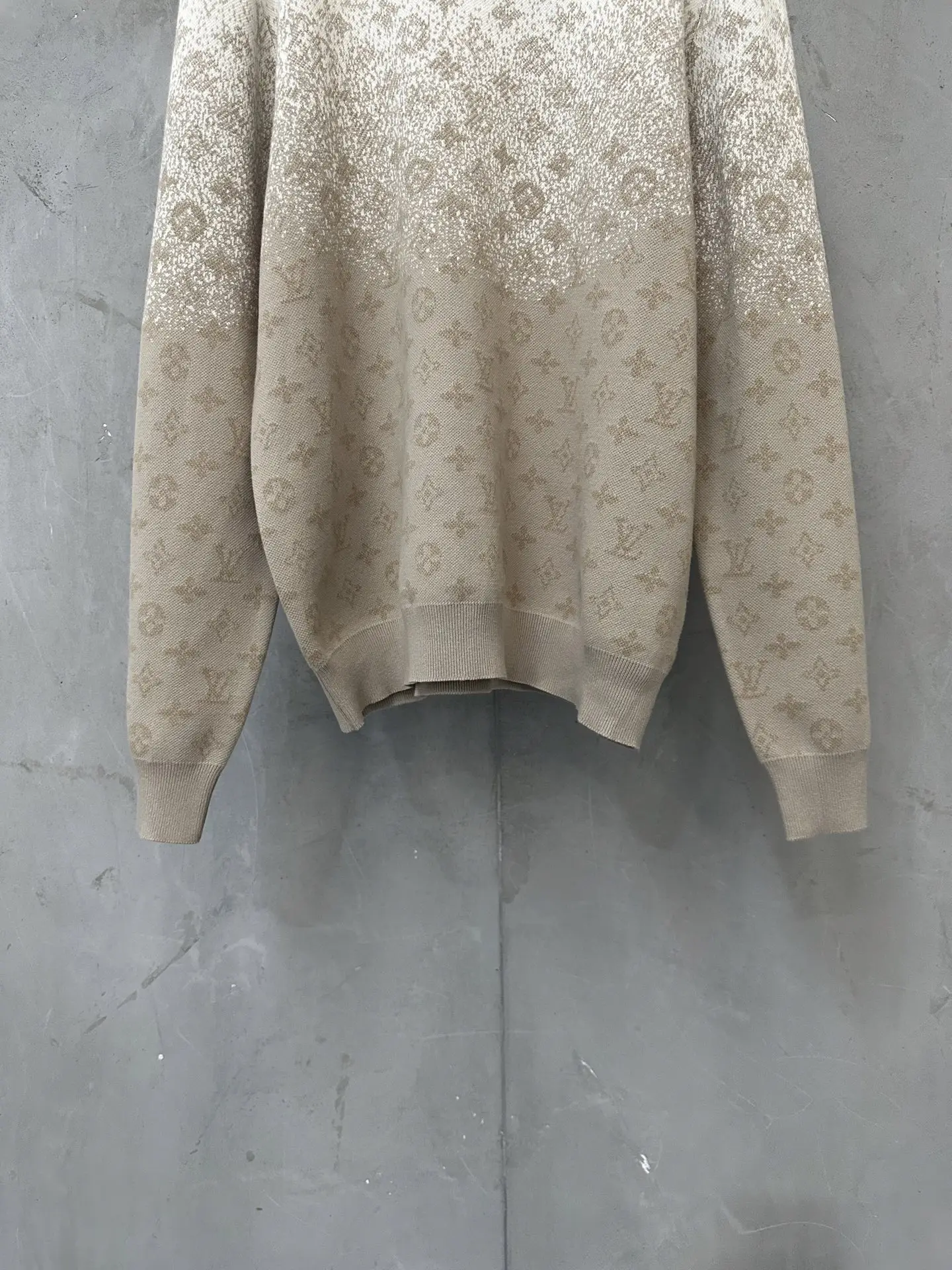 Monogram Gradient Jacquard Knit Sweater D28025047 — view 4