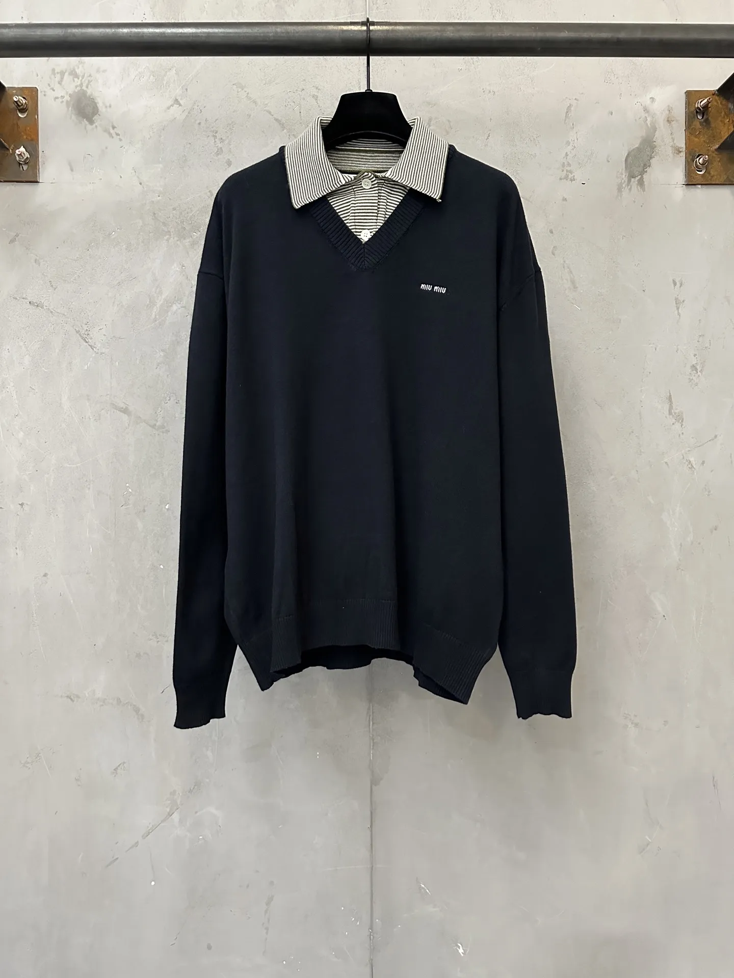 Layered-Look Striped Polo Collar Knit Sweater D28020241