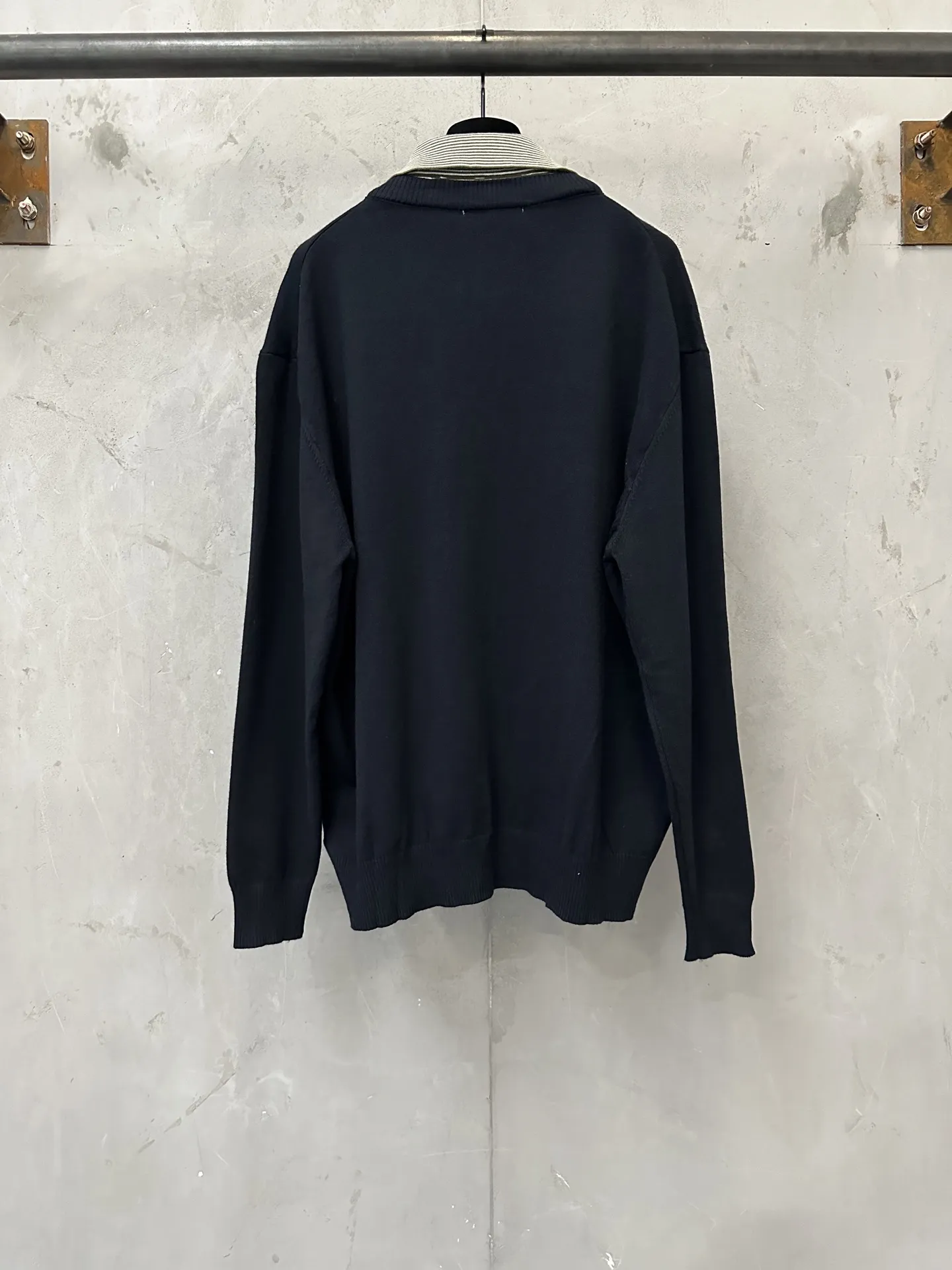 Layered-Look Striped Polo Collar Knit Sweater D28020241 — view 2