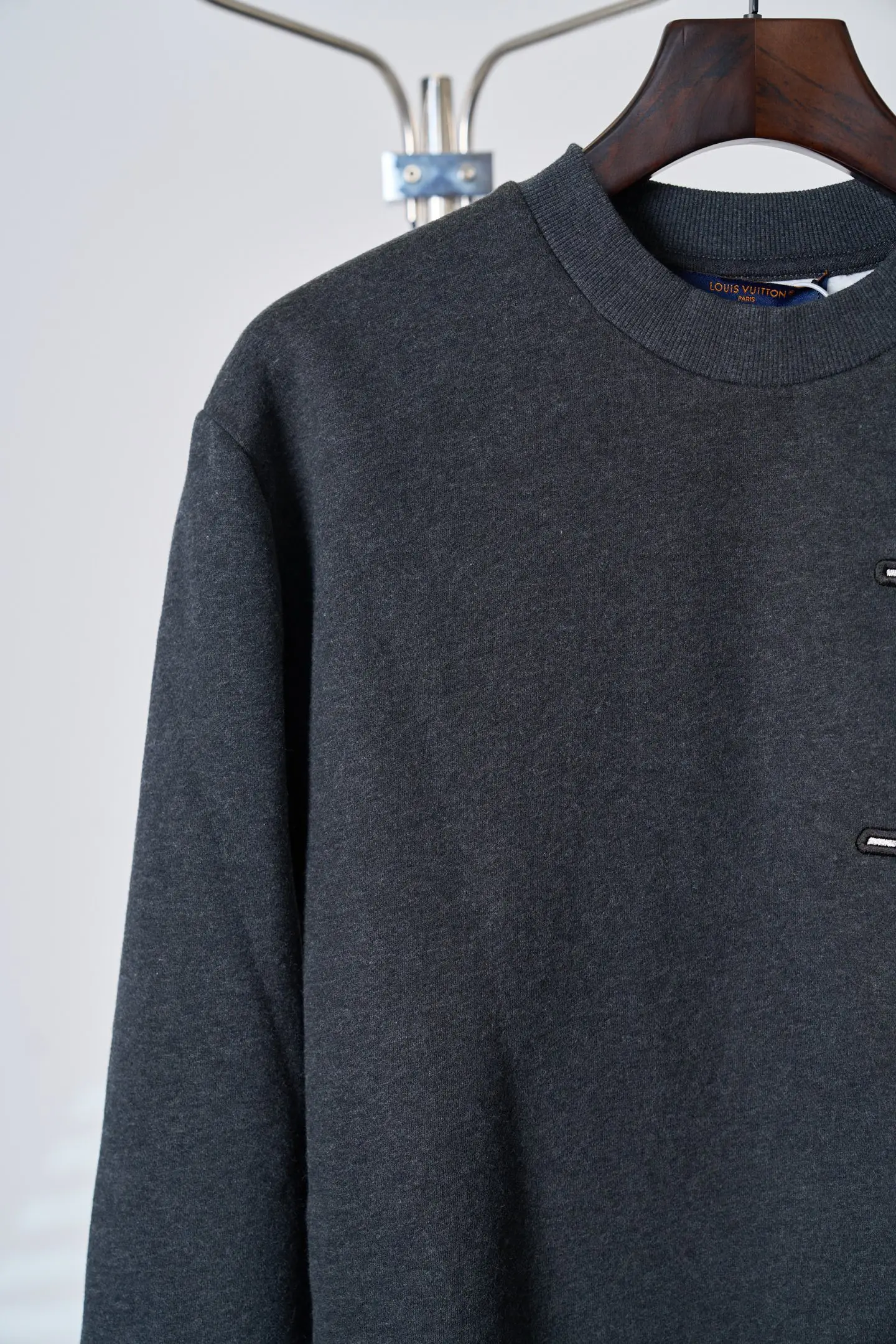 Embroidered Logo Fleece Sweatshirt D28020411 — view 6