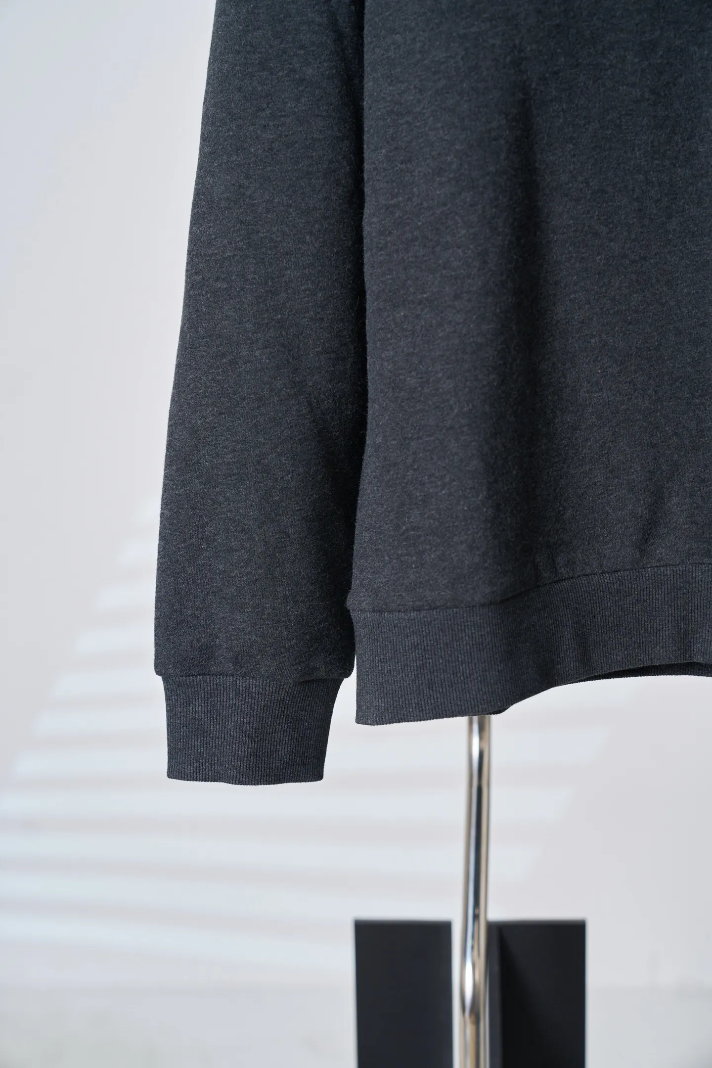Embroidered Logo Fleece Sweatshirt D28020411 — view 10
