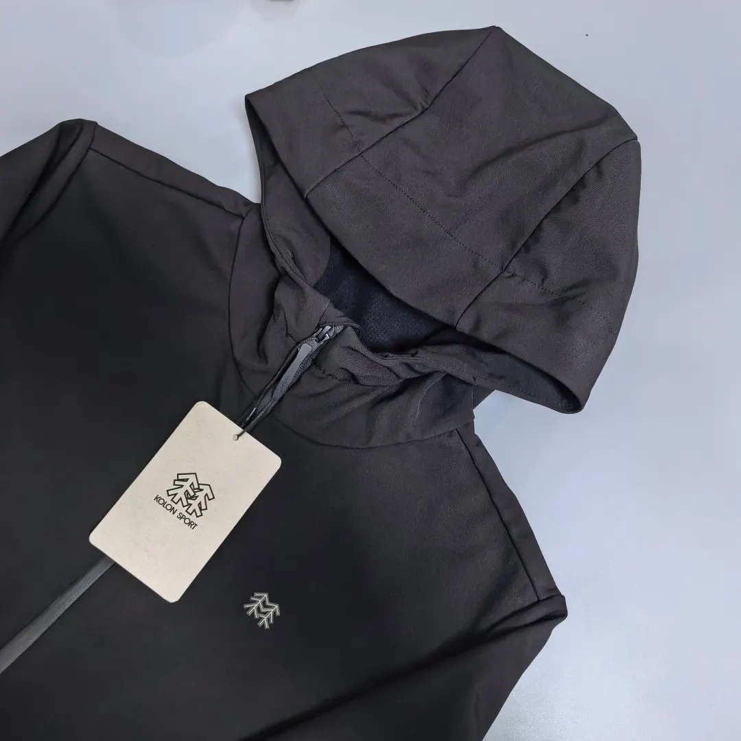 Fleece-Lined Hooded Softshell Jacket D28020268 — view 2