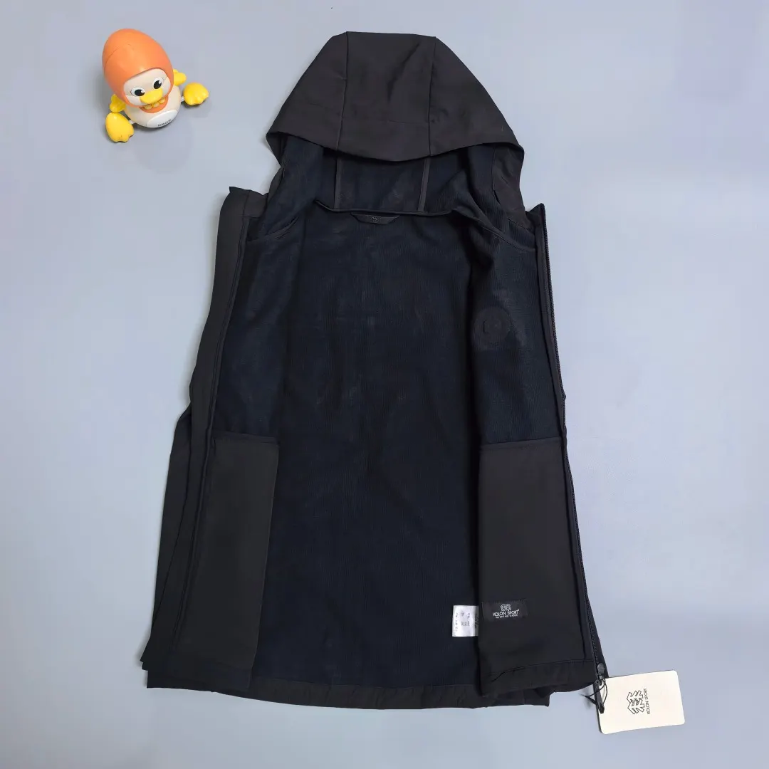 Fleece-Lined Hooded Softshell Jacket D28020268 — view 7