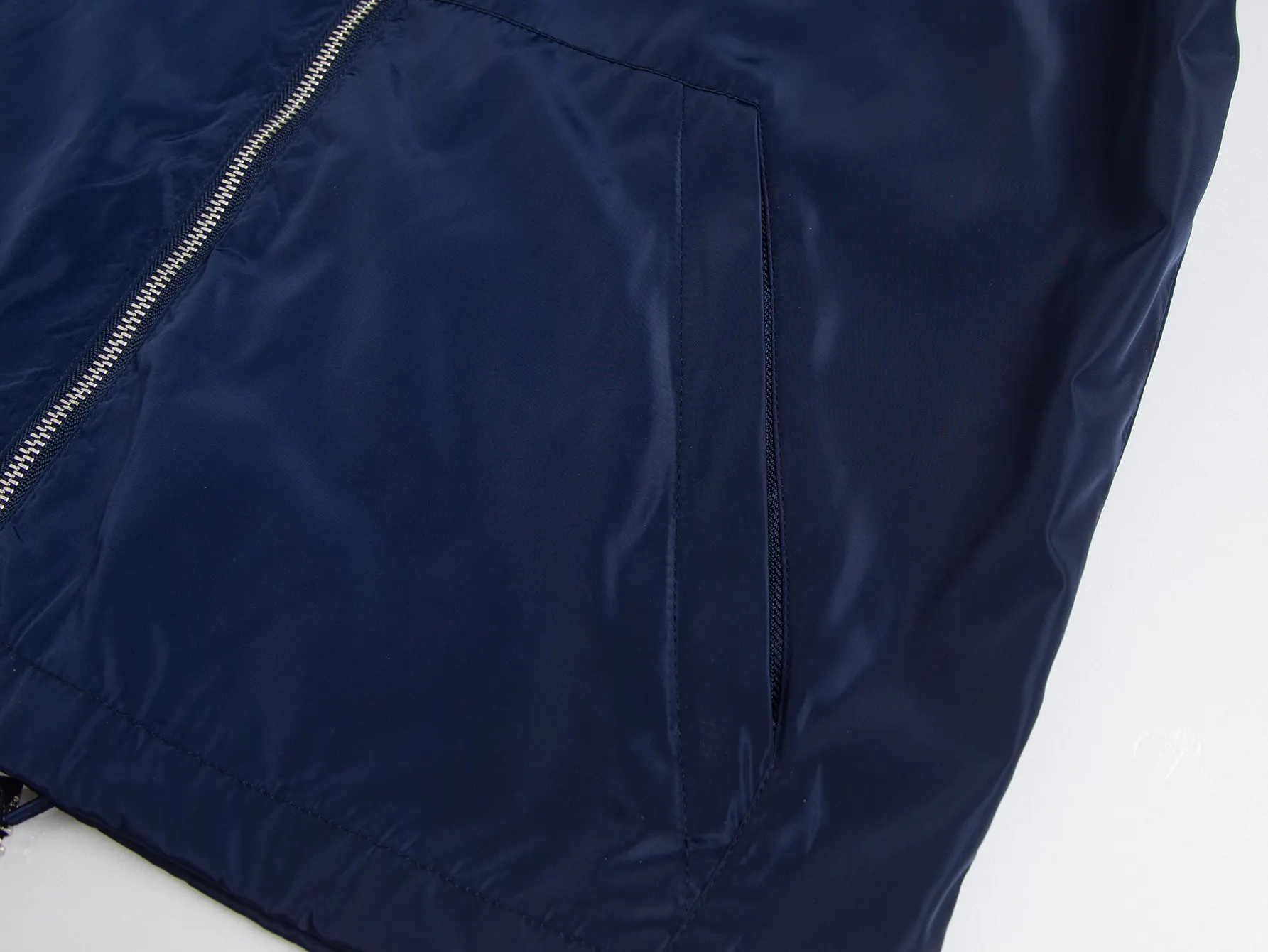 Logo-Plaque Hooded Windbreaker Jacket D28016496 — view 5