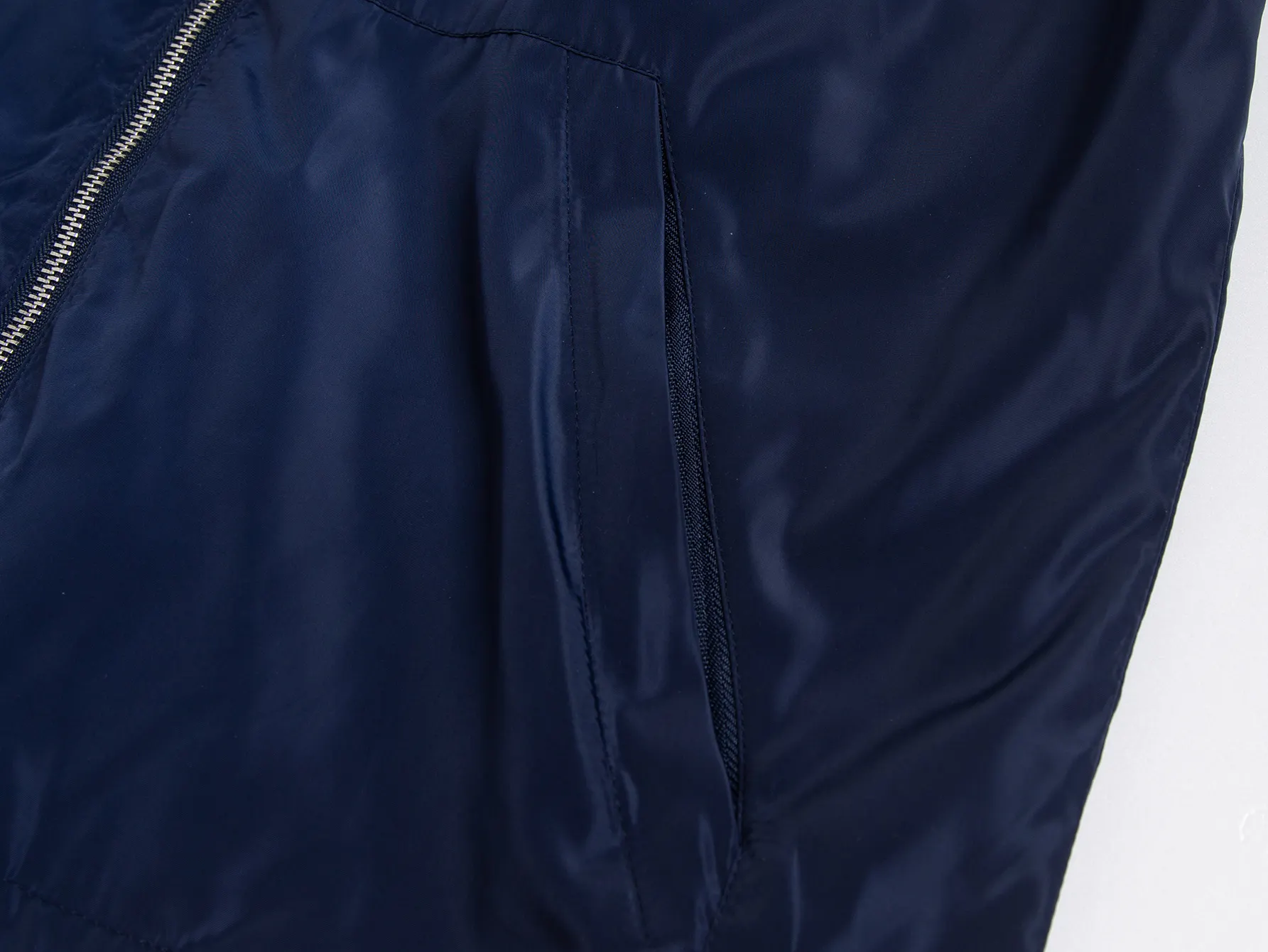 Logo-Plaque Hooded Windbreaker Jacket D28016496 — view 10