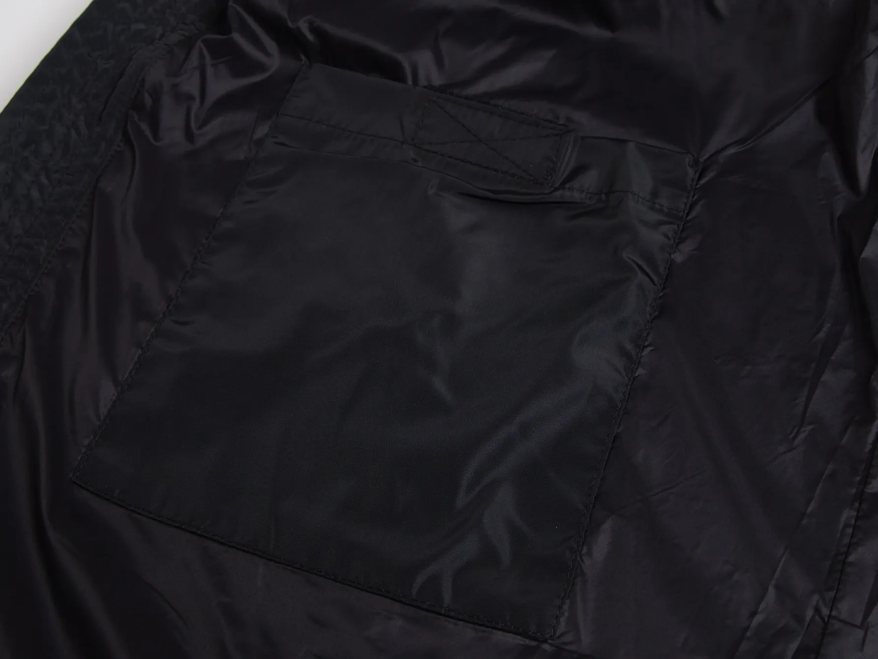 Logo-Plaque Hooded Windbreaker Jacket D28016497 — view 7