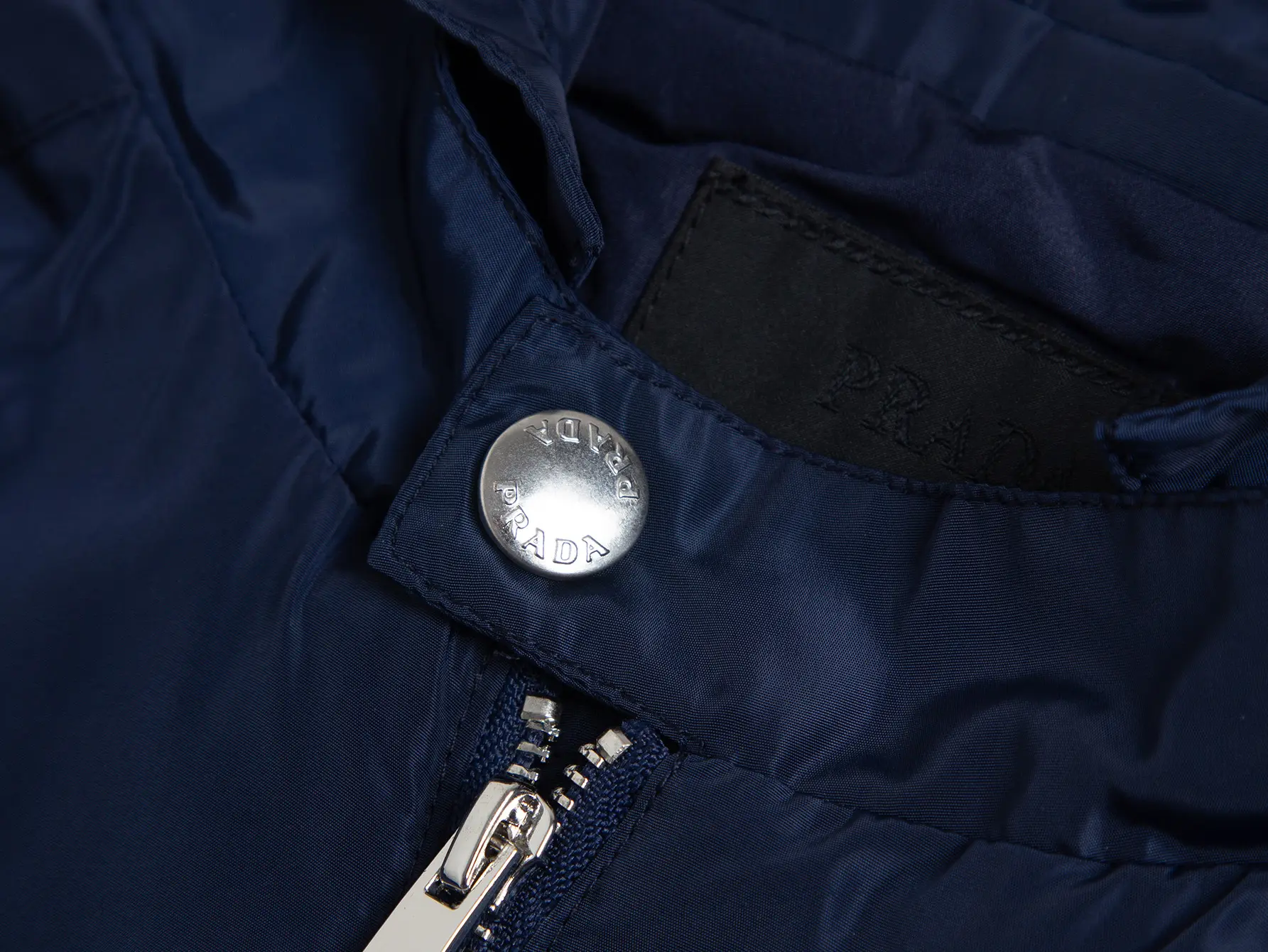 Logo-Plaque Hooded Windbreaker Jacket D28016492 — view 3