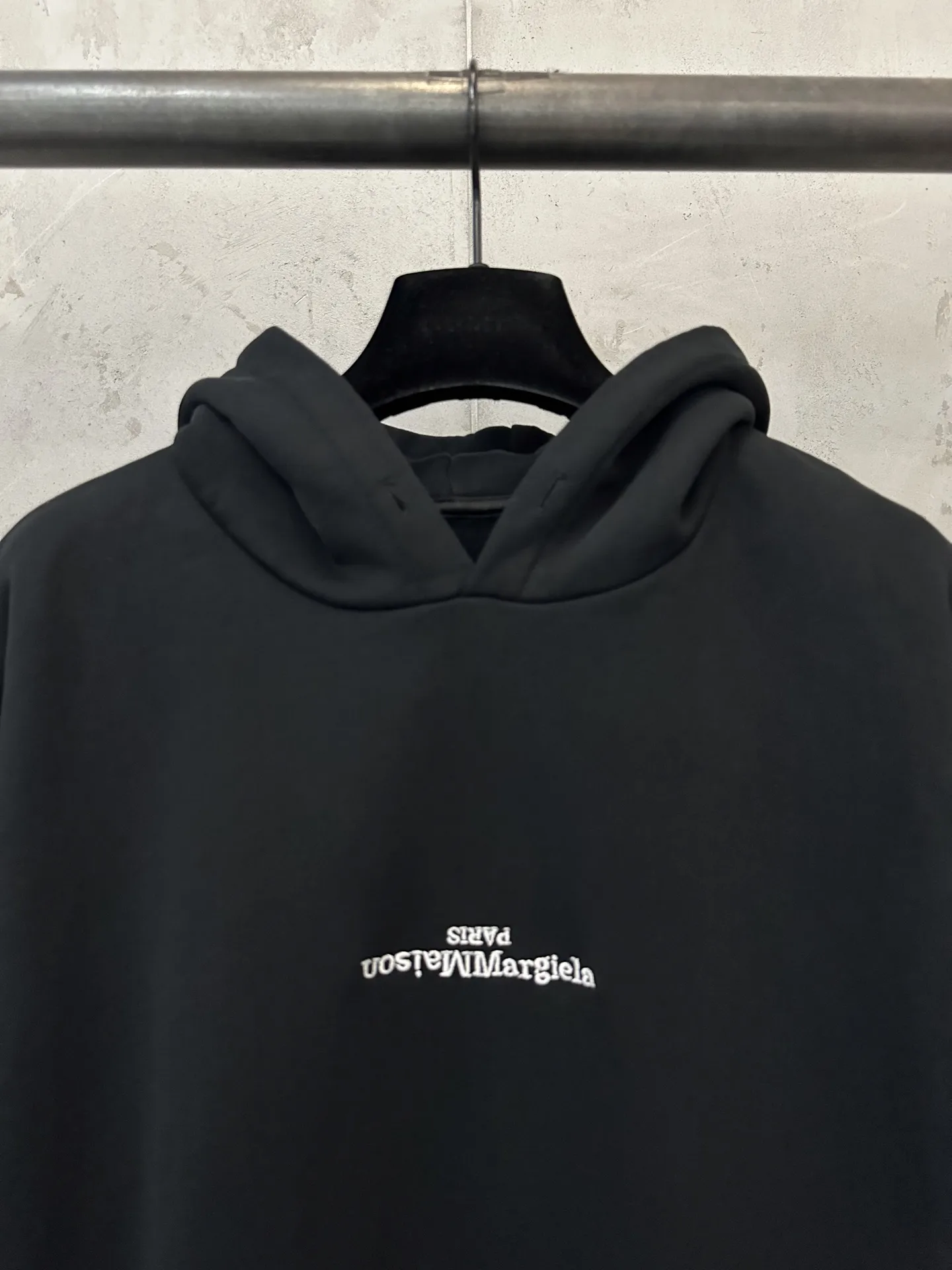 Logo Embroidered Loopback Cotton Hoodie D28021952 — view 5