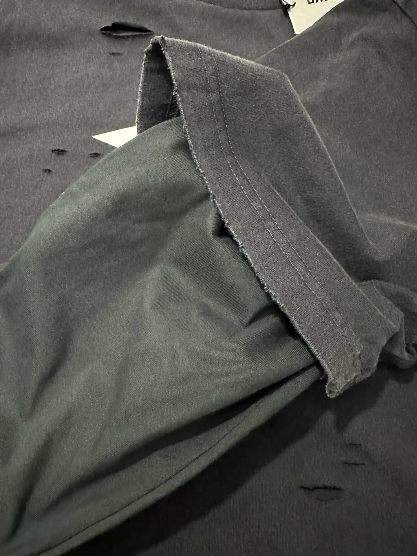 Distressed Double-Layer Long-Sleeve T-Shirt D28524398 — view 8