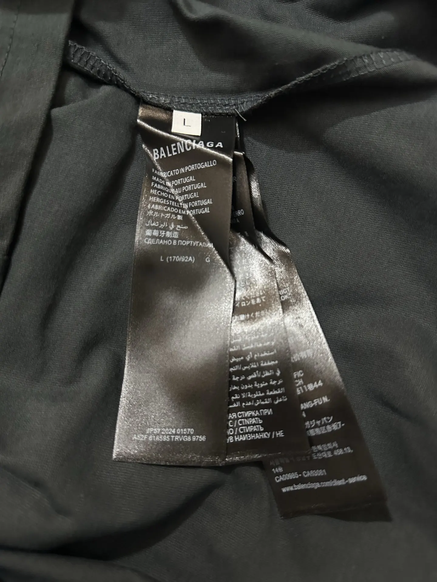 Distressed Double-Layer Long-Sleeve T-Shirt D28524398 — view 12