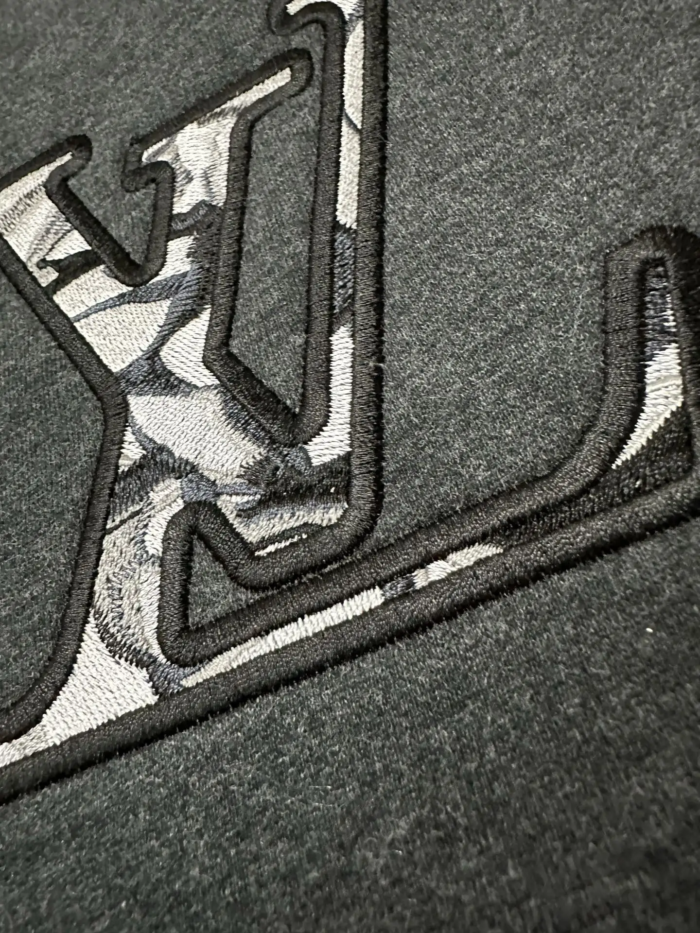 Embroidered Logo Fleece-Back Sweatshirt D28521840 — view 8