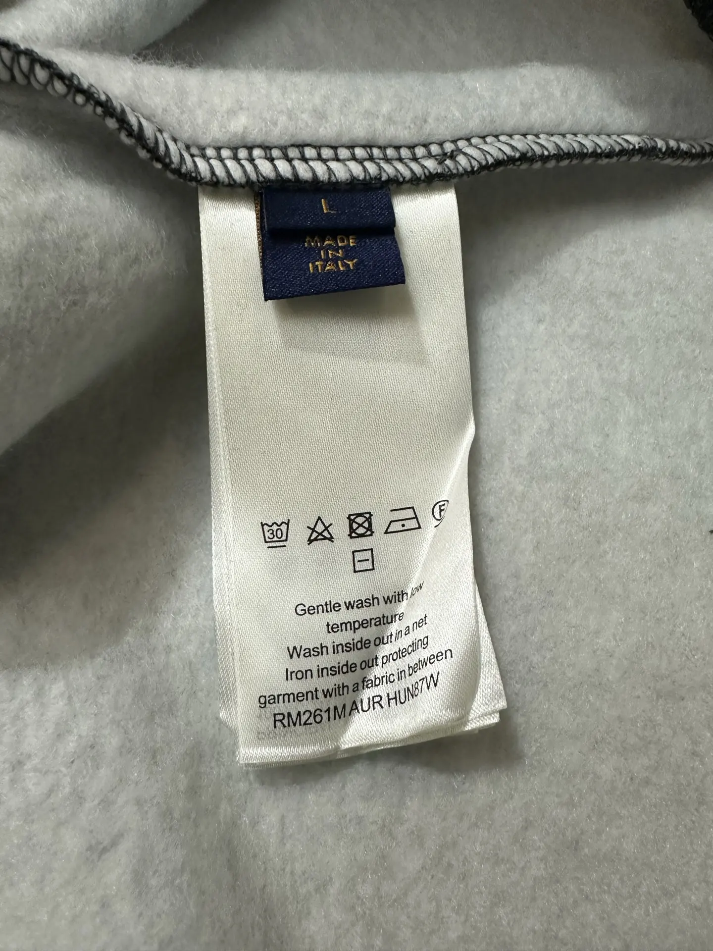 Embroidered Logo Fleece-Back Sweatshirt D28521840 — view 11