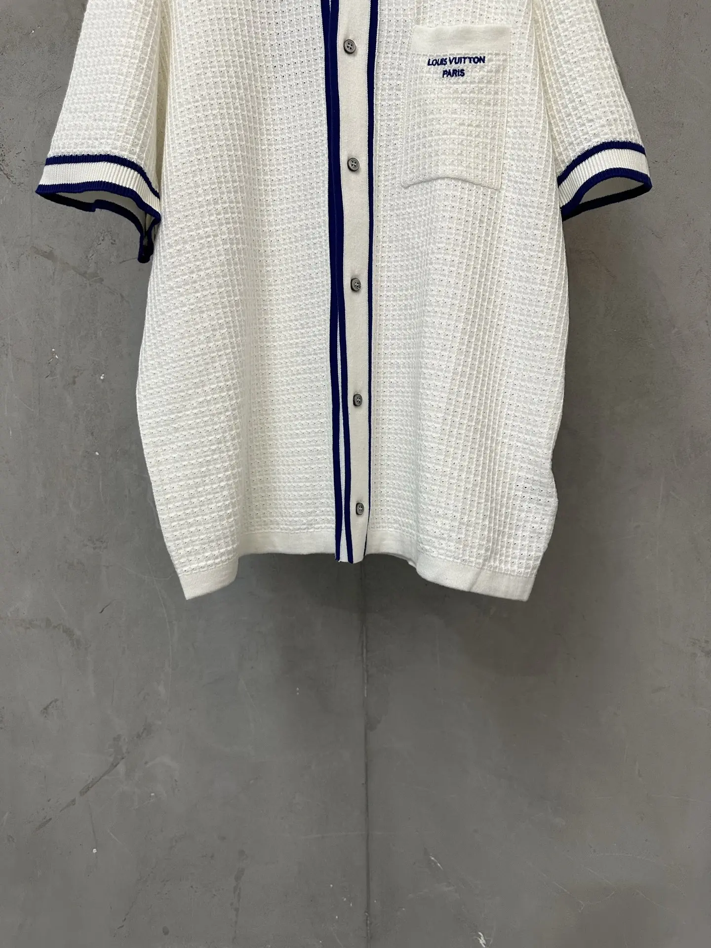 Logo-Embroidered Waffle-Knit Short-Sleeve Shirt D28520165 — view 4